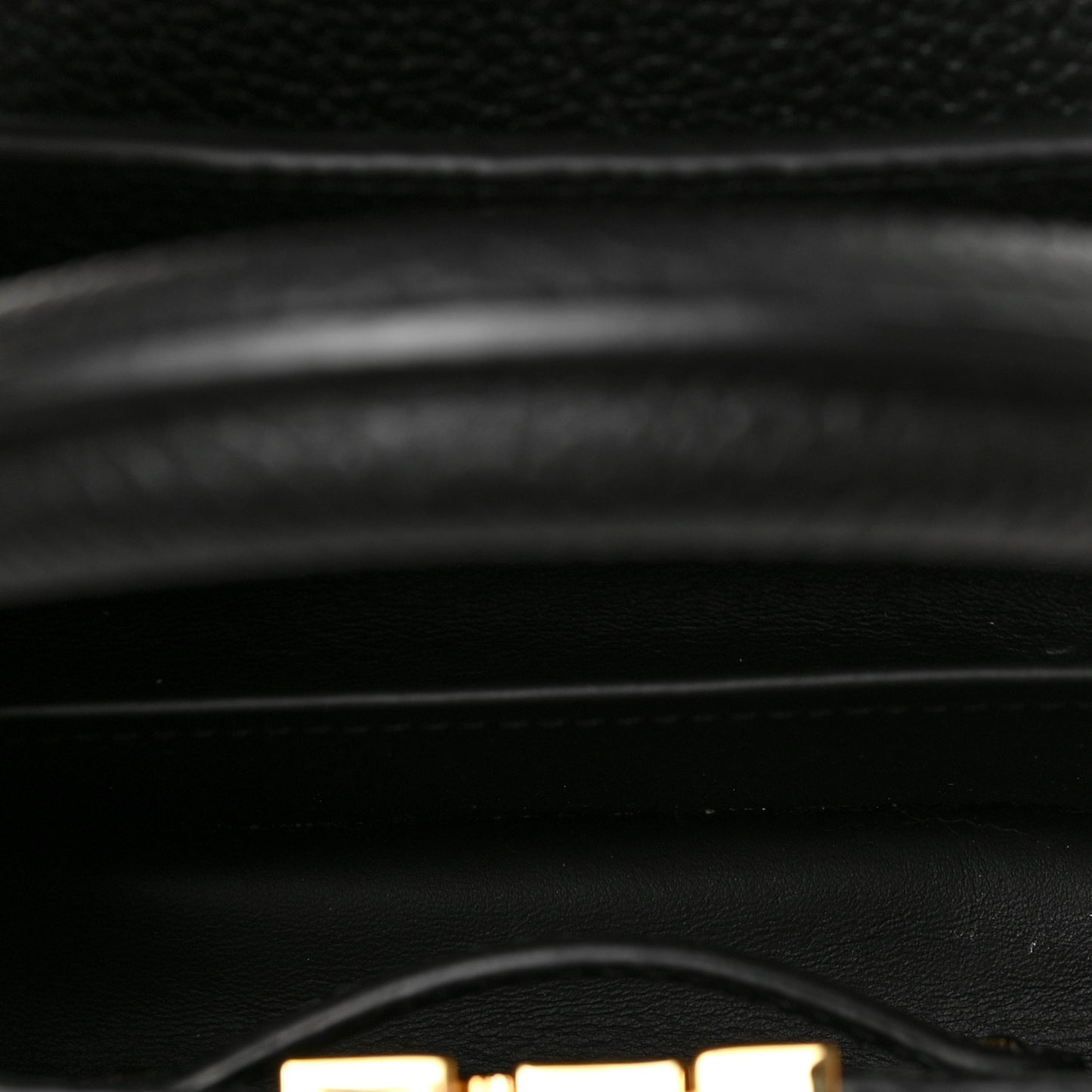 Taurillon Mini Capucines Black