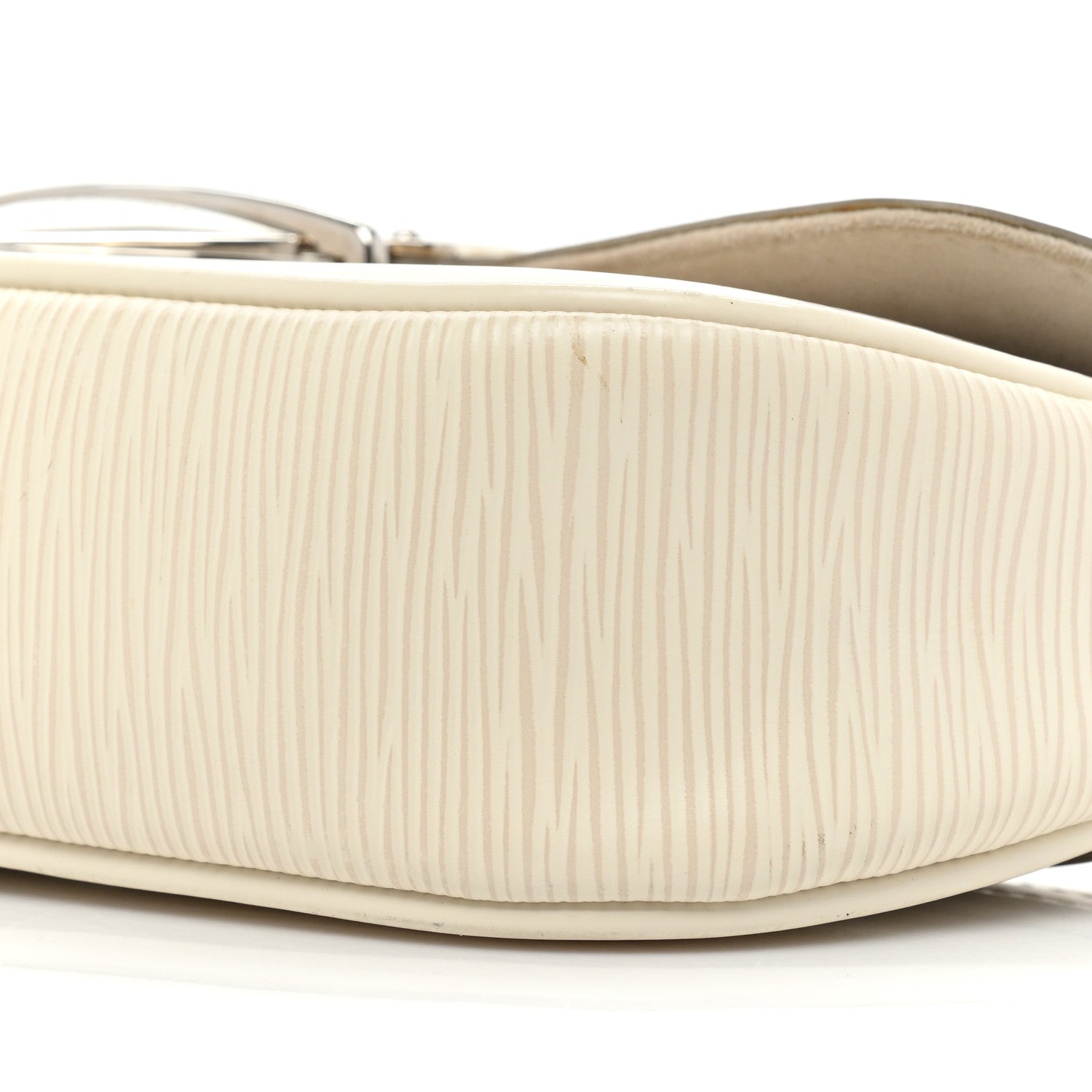 Louis Vuitton Epi Montaigne Clutch Ivory 7 of 26
