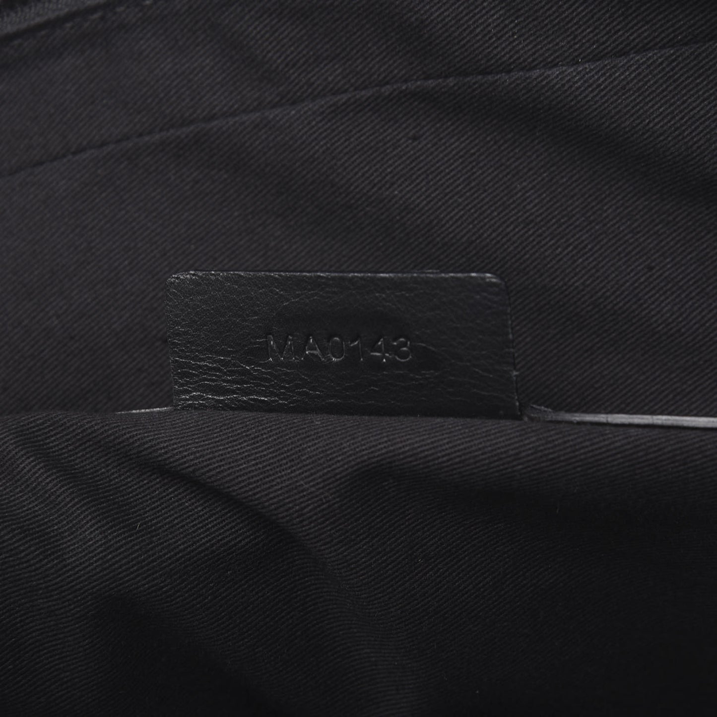 Glazed Pebbled Calfskin Large Nightingale Black
