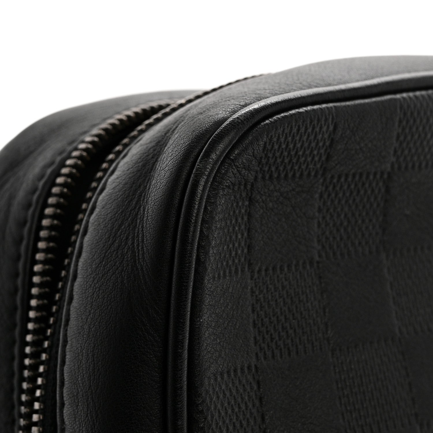Louis Vuitton Damier Infini Toiletry Pouch Onyx 9 of 12