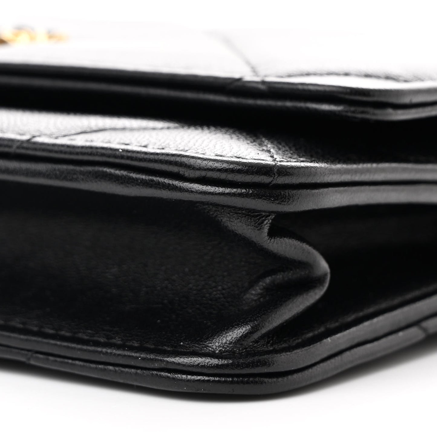 Lambskin Quilted Chanel 19 Wallet On Chain WOC Black