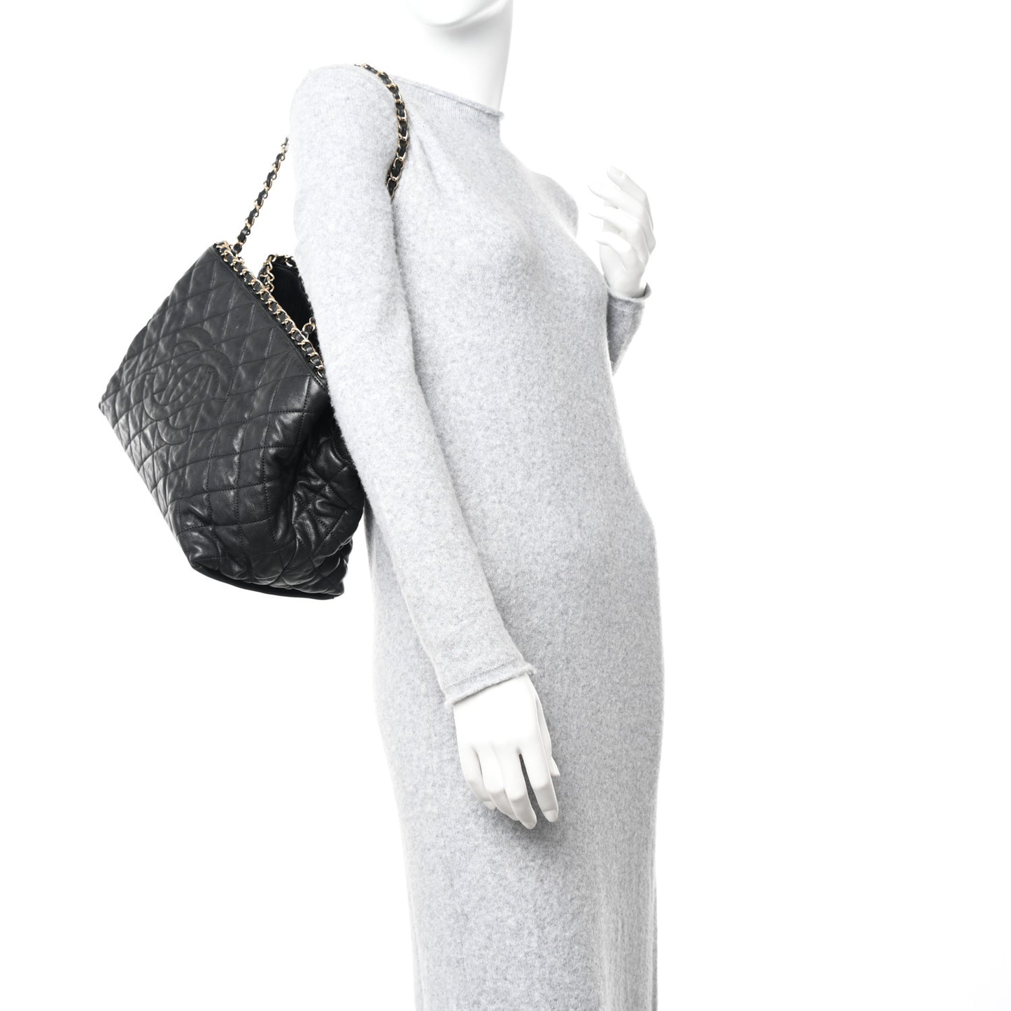 Calfskin Quilted Small Chain Me Tote Black