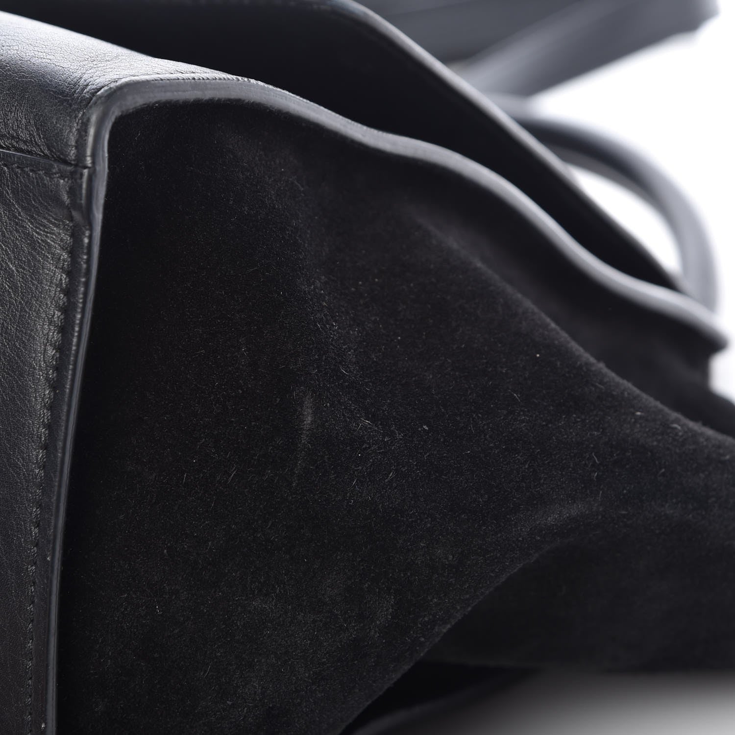 Celine Crocodile Embossed Calfskin Suede Medium Trapeze Black 20 of 23