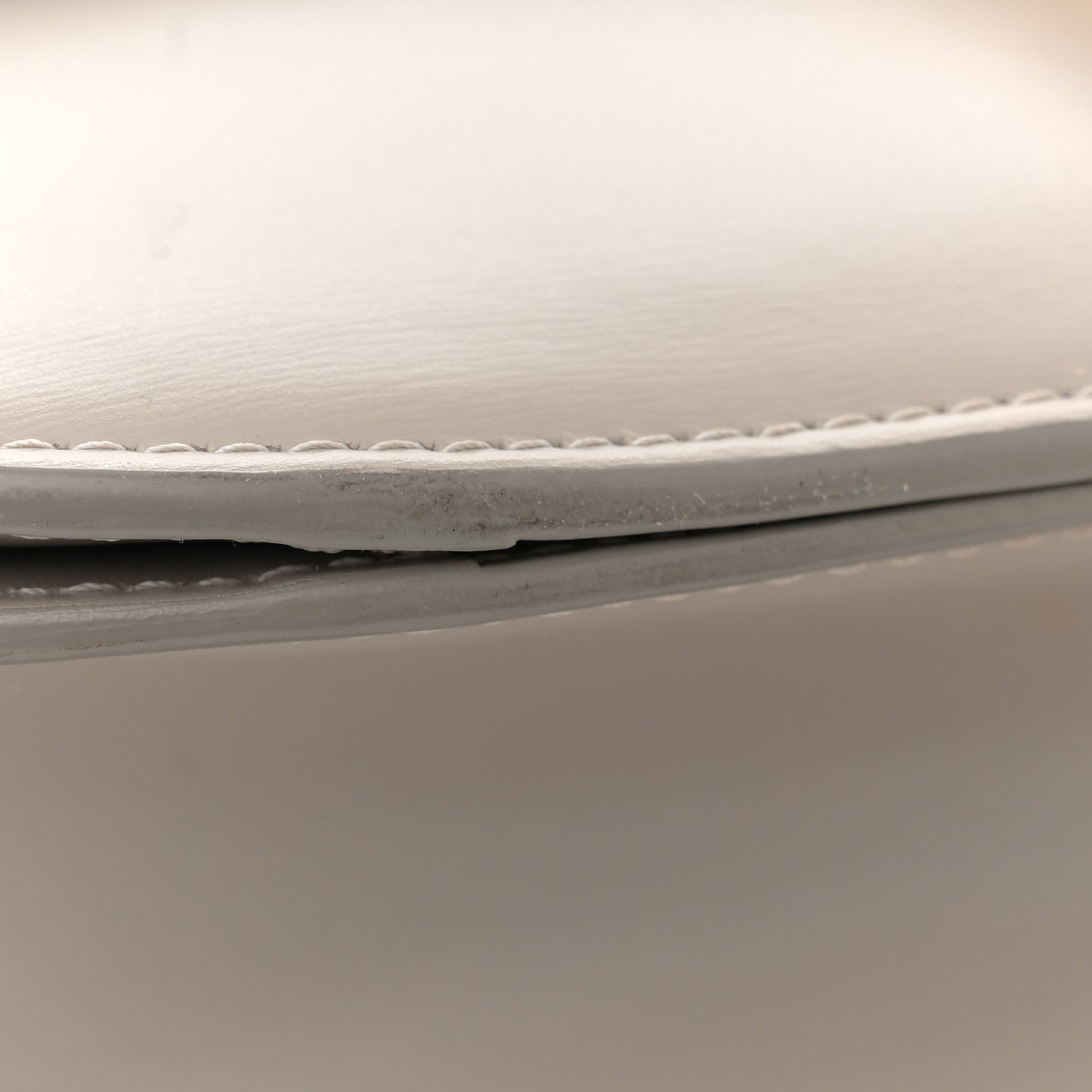 Box Calfskin Medium Classic Box Flap Bag Clay