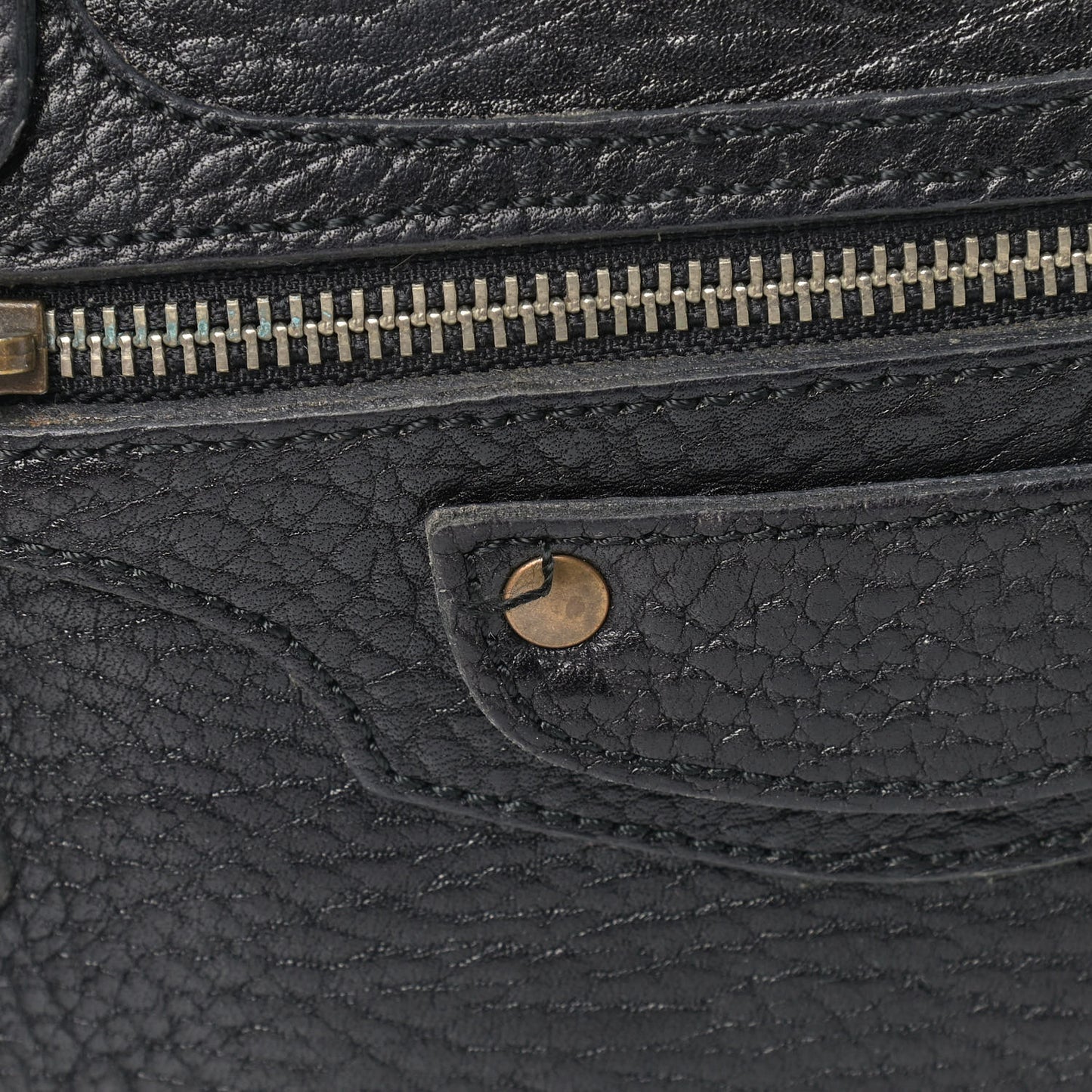 Pebbled Caribou Classic Hardware First Black