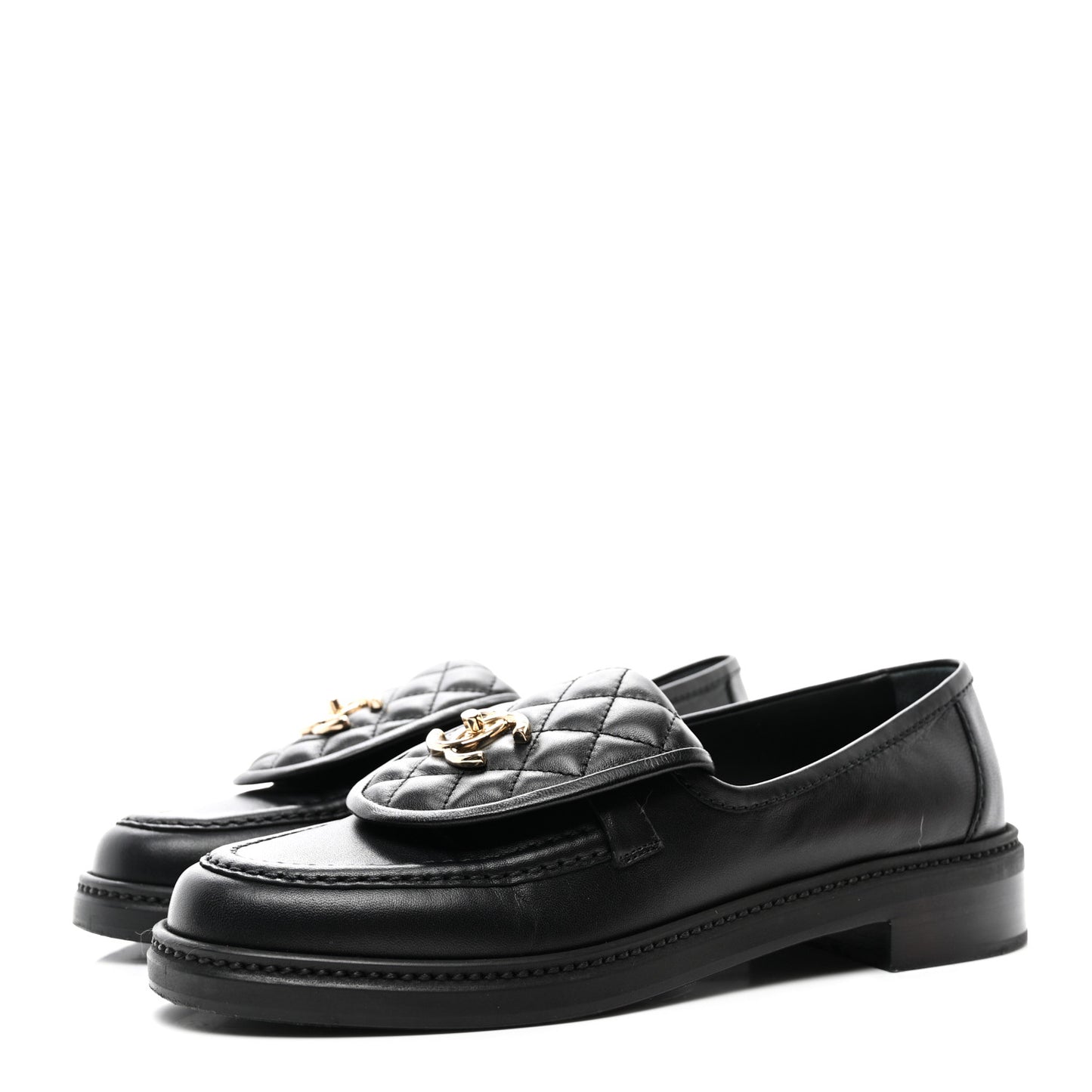Lambskin Quilted CC Turnlock Loafers 39 Black