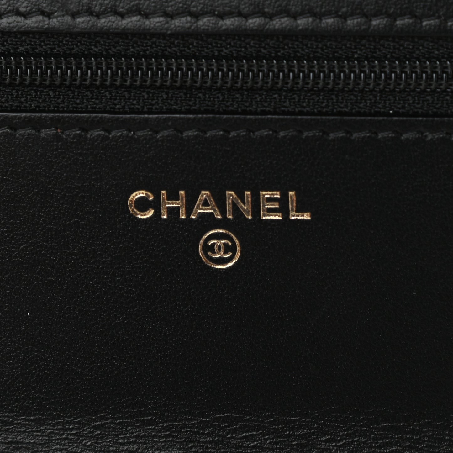 Calfskin Quilted Perfect Fit Wallet On Chain WOC Black