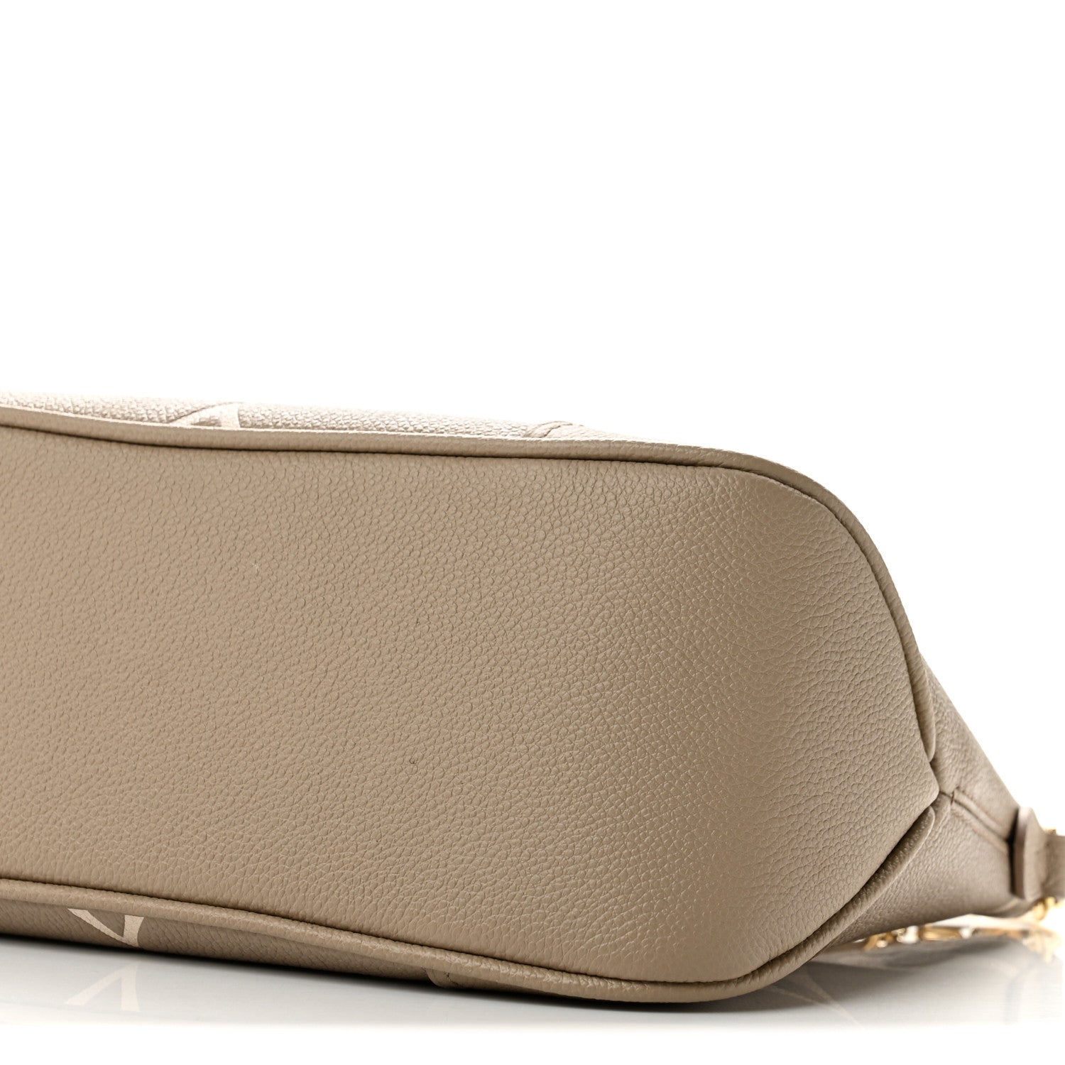 Louis Vuitton Empreinte Monogram Giant Boulogne Tourterelle Creme 8 of 11