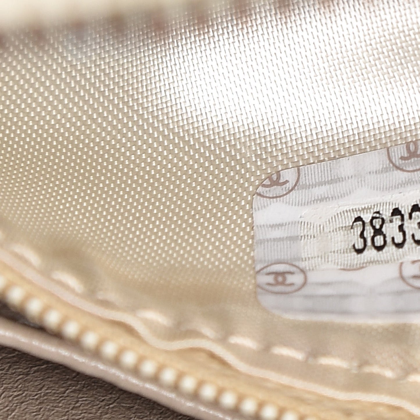 Caviar Quilted Camera Case Beige Clair