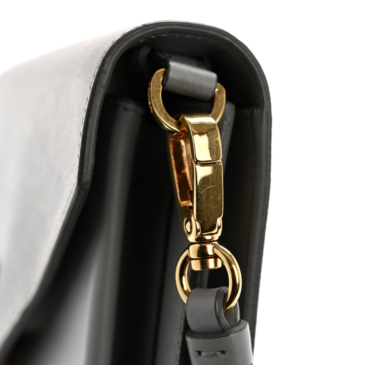 Saffiano City Calfskin Monochrome Envelope Crossbody Nube