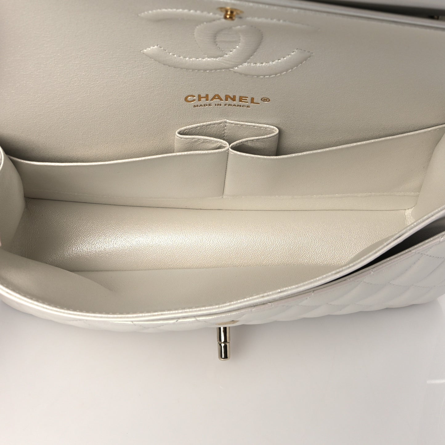 Iridescent Calfskin Quilted Medium Double Flap White