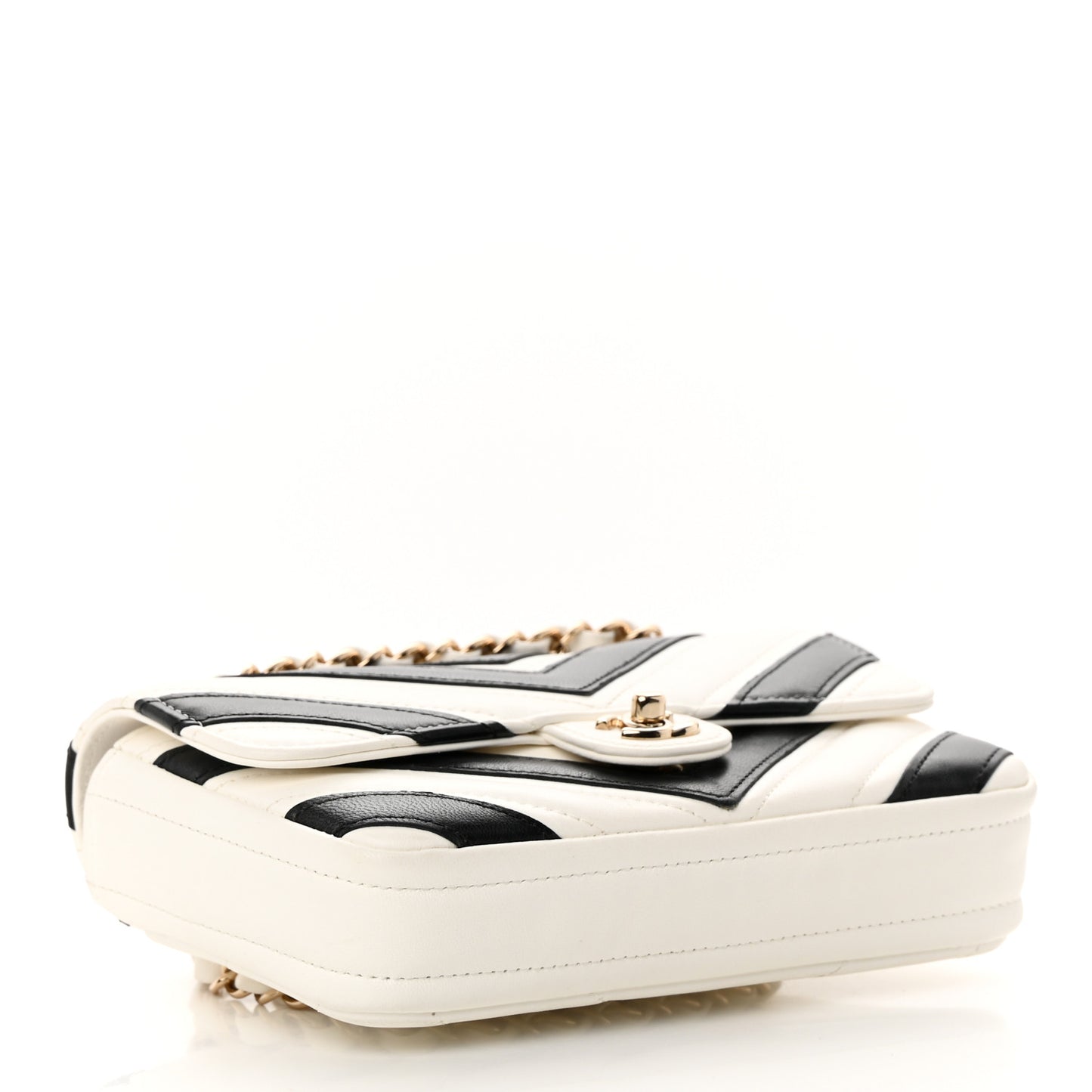 Lambskin Chevron Stitched Flap White Black