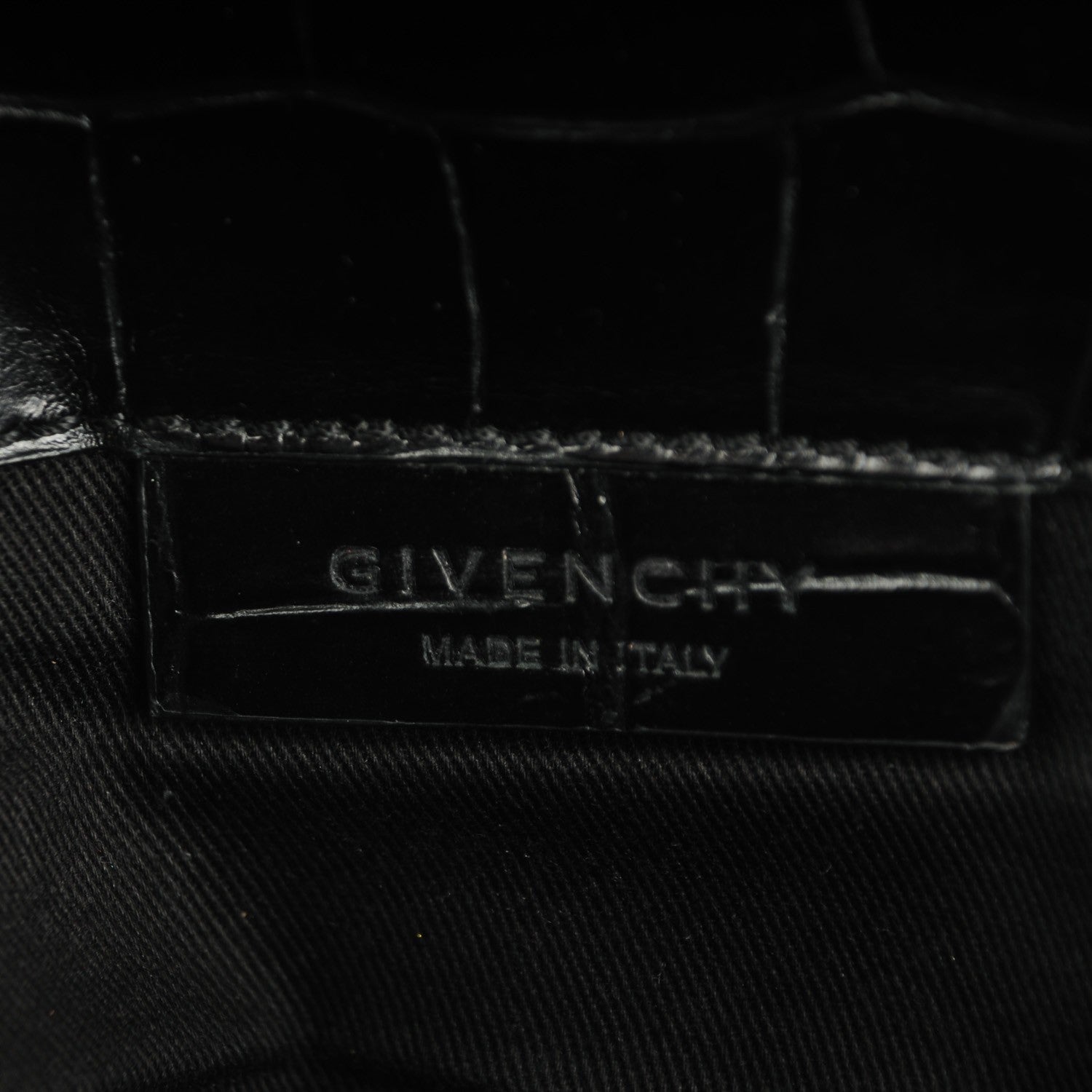Givenchy Calfskin Crocodile Embossed Medium Antigona Envelope Clutch Black 5 of 7