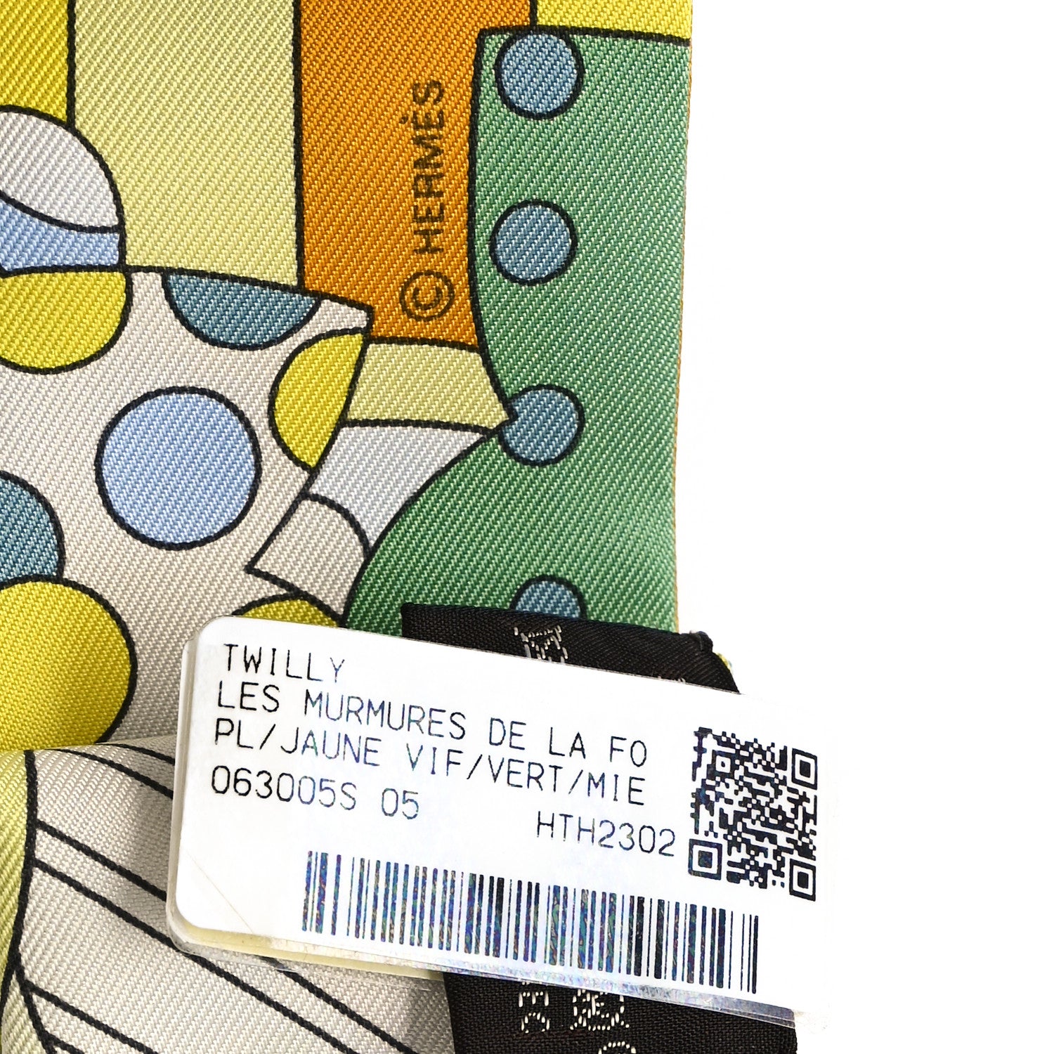 Hermes Silk Les Murmures de la Foret Twilly Jaune Vif Vert Miel 3 of 3