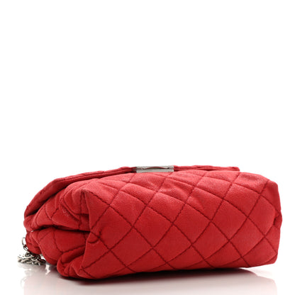 Stella McCartney Shaggy Deer Quilted Small Beckett Chain Shoulder Bag Red 3 of 9