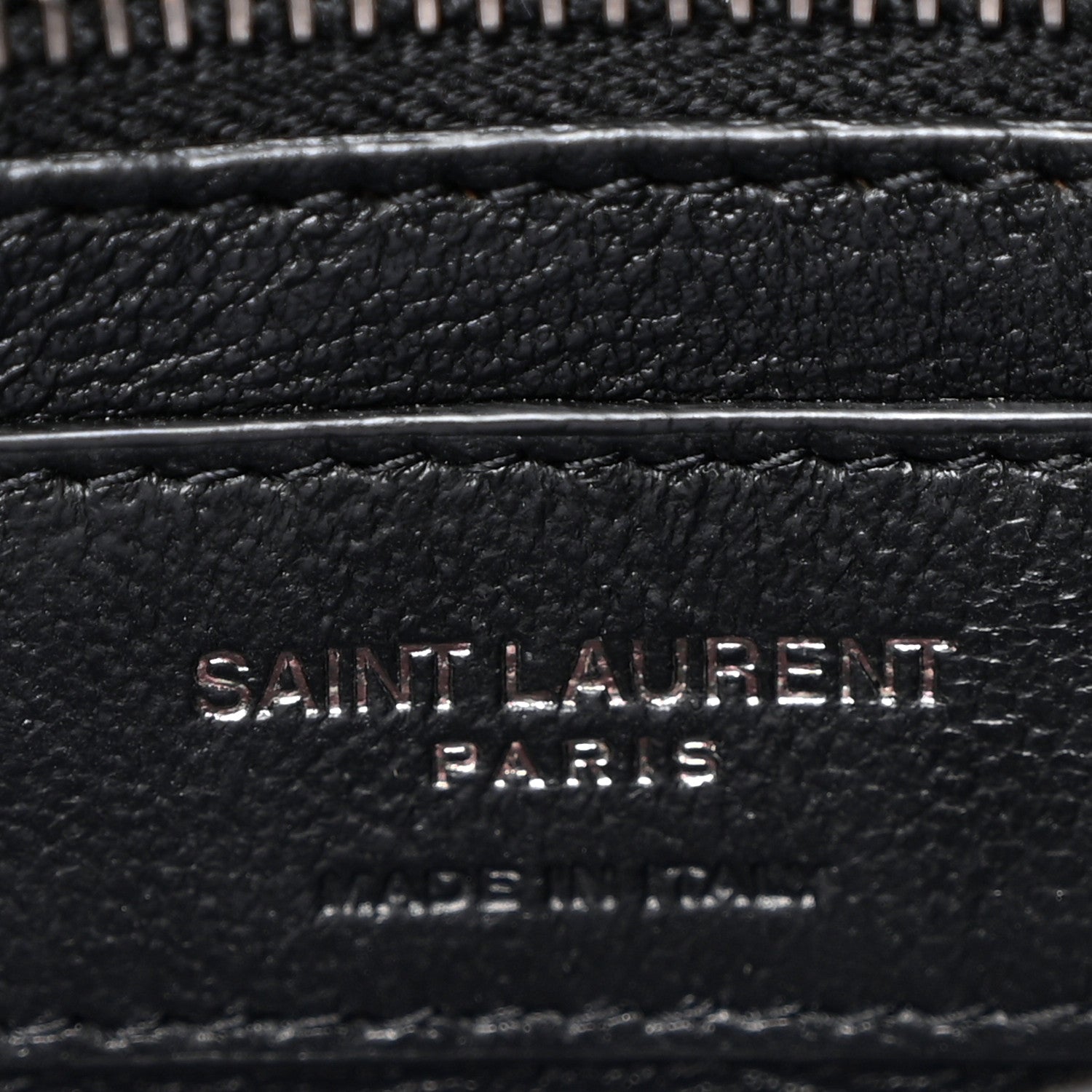 Saint Laurent Grain De Poudre Monogram Cassandra Clasp Bag Black 6 of 10