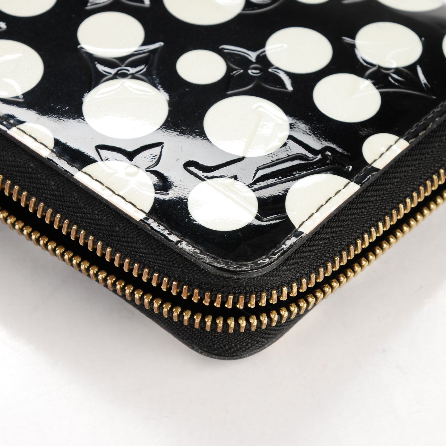 Vernis Kusama Infinity Dots Zippy Wallet Black