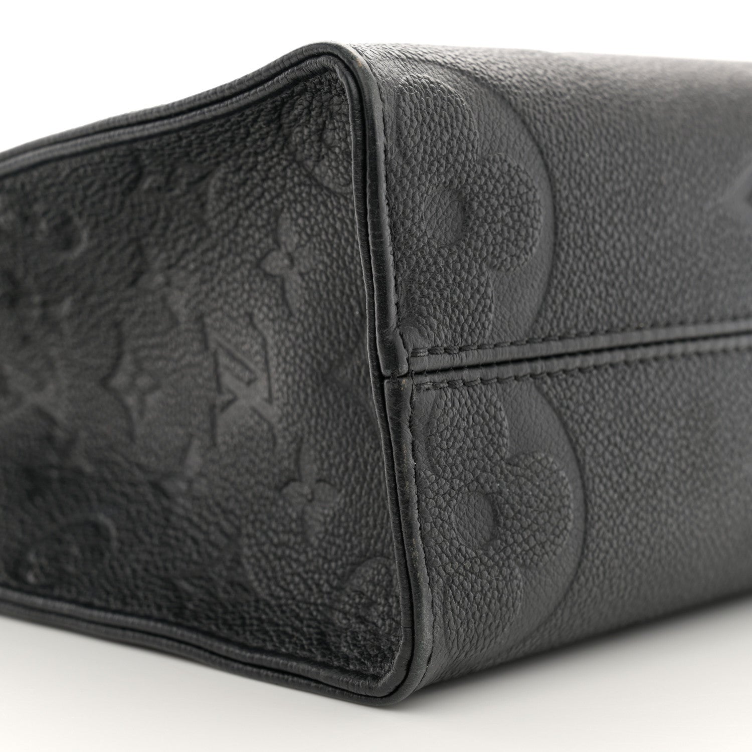 Louis Vuitton Empreinte Monogram Giant Onthego PM Black 8 of 12