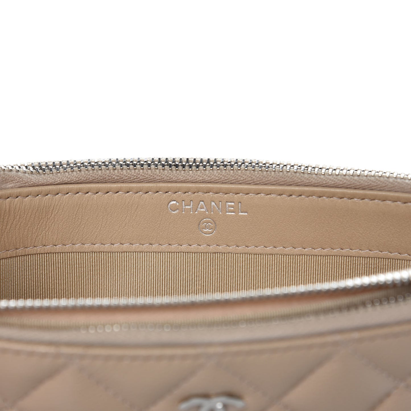 Caviar Quilted Small Clutch With Chain Beige