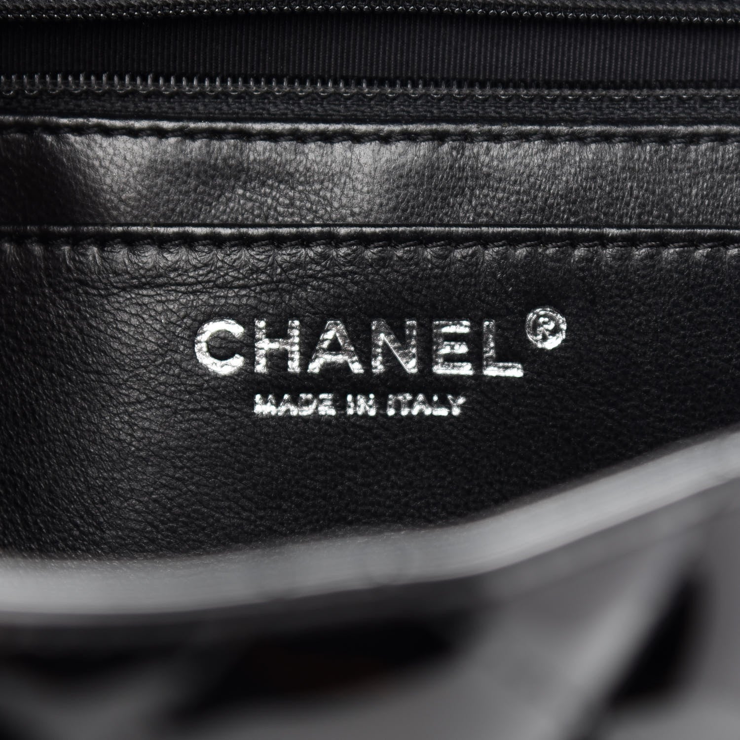 Chanel Patent Quilted Maxi Single Flap Black 5 of 9