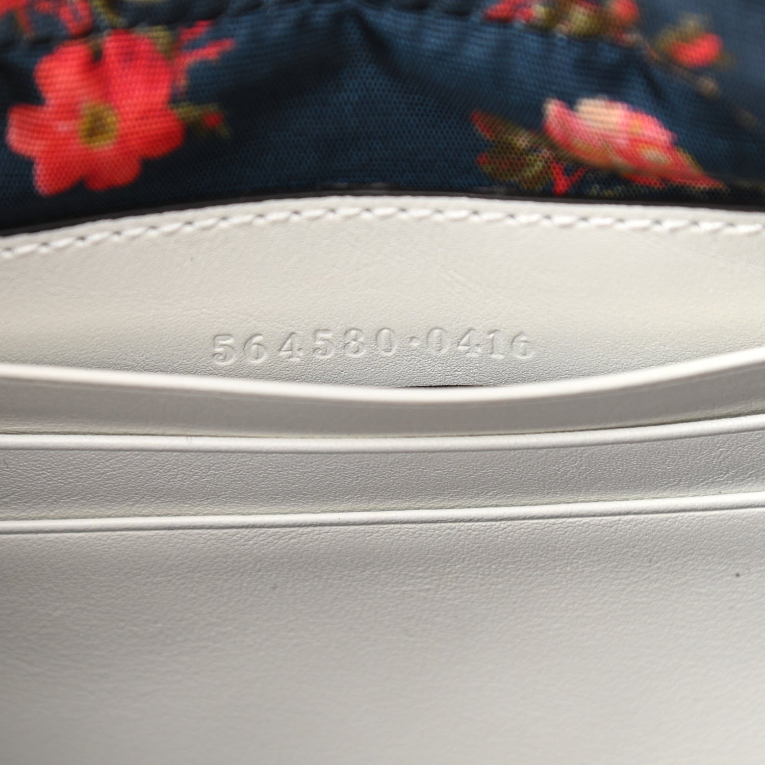 Gucci Mini Vintage GG Supreme Monogram GG New Candy Crossbody Great White 7 of 11
