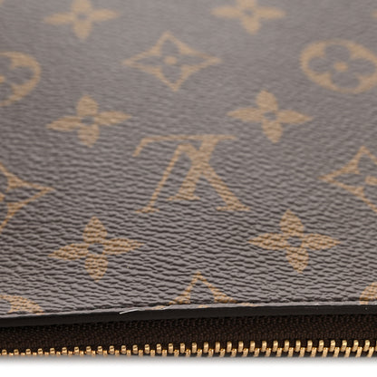 Louis Vuitton Monogram Key Pouch M 8 of 9