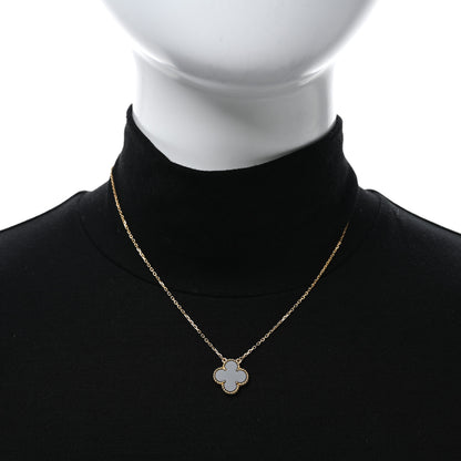 Van Cleef & Arpels 18K Yellow Gold Black Onyx Vintage Alhambra Pendant Necklace 3 of 4