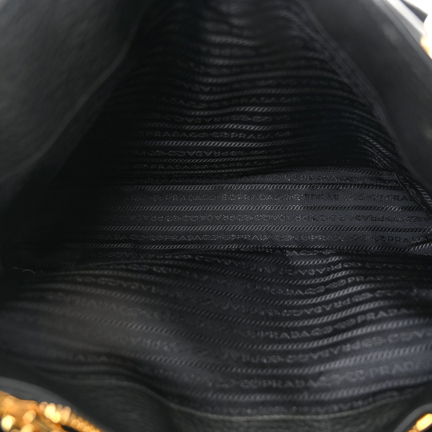 Vitello Daino Tote Black