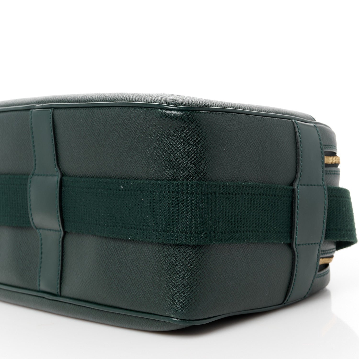 Louis Vuitton Taiga Reporter Messenger Epicea 12 of 12