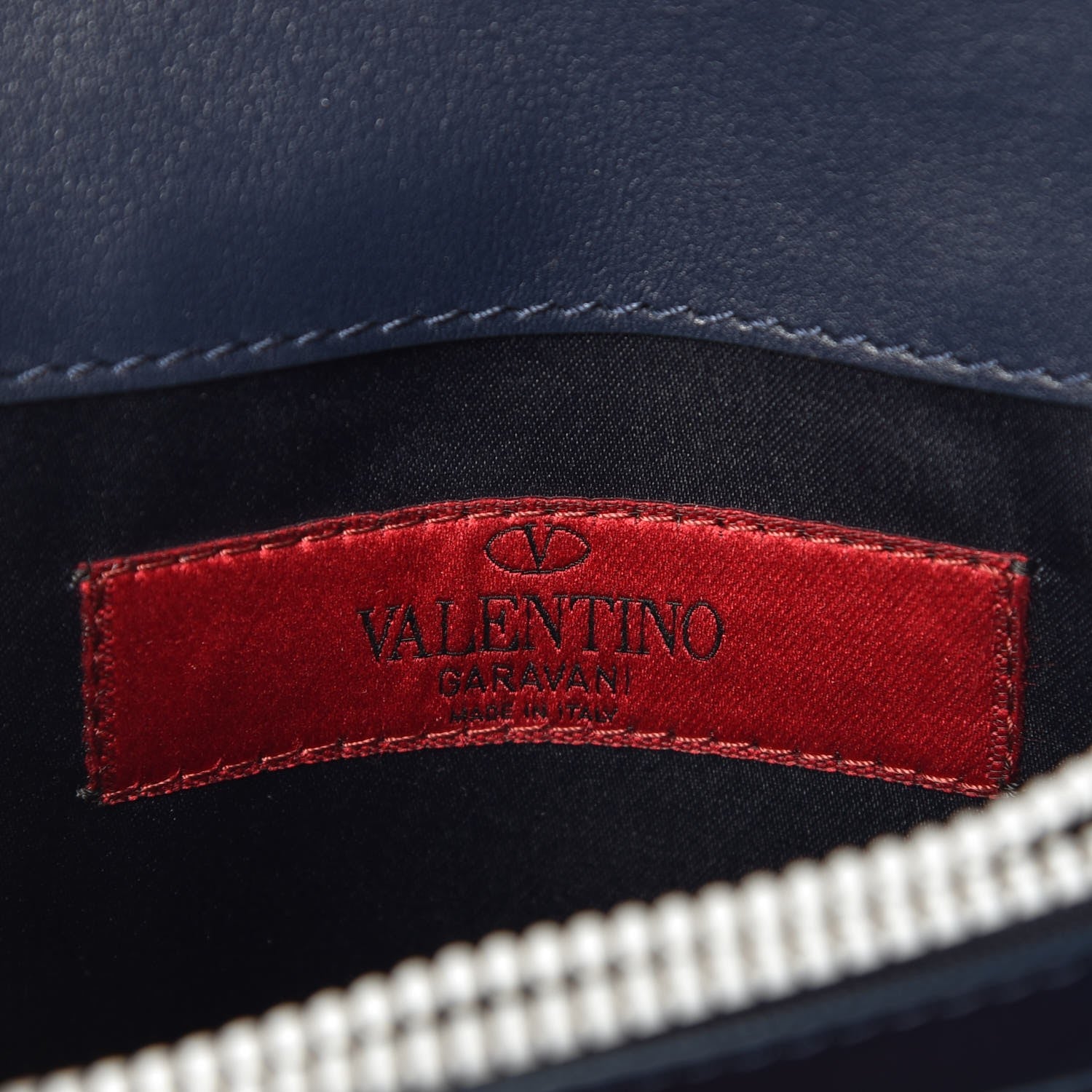 Valentino Garavani Vitello Colorblock Free Rockstud Wallet on Chain Marine Optic White 6 of 6