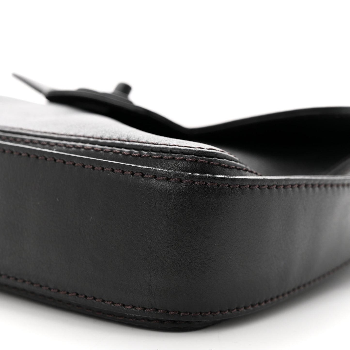 Calfskin Small Messenger So Black