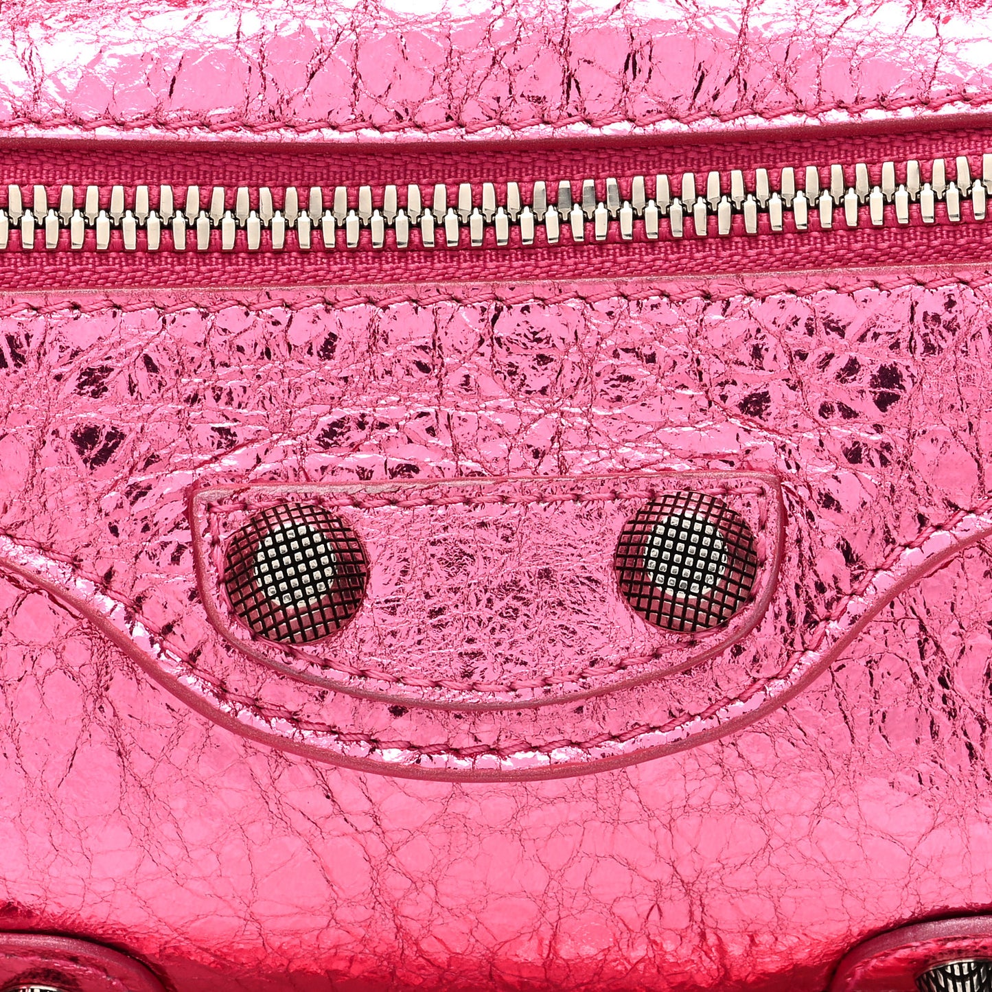 Metallic Agneau Arena Le Cagole Sling Bag XS Pink