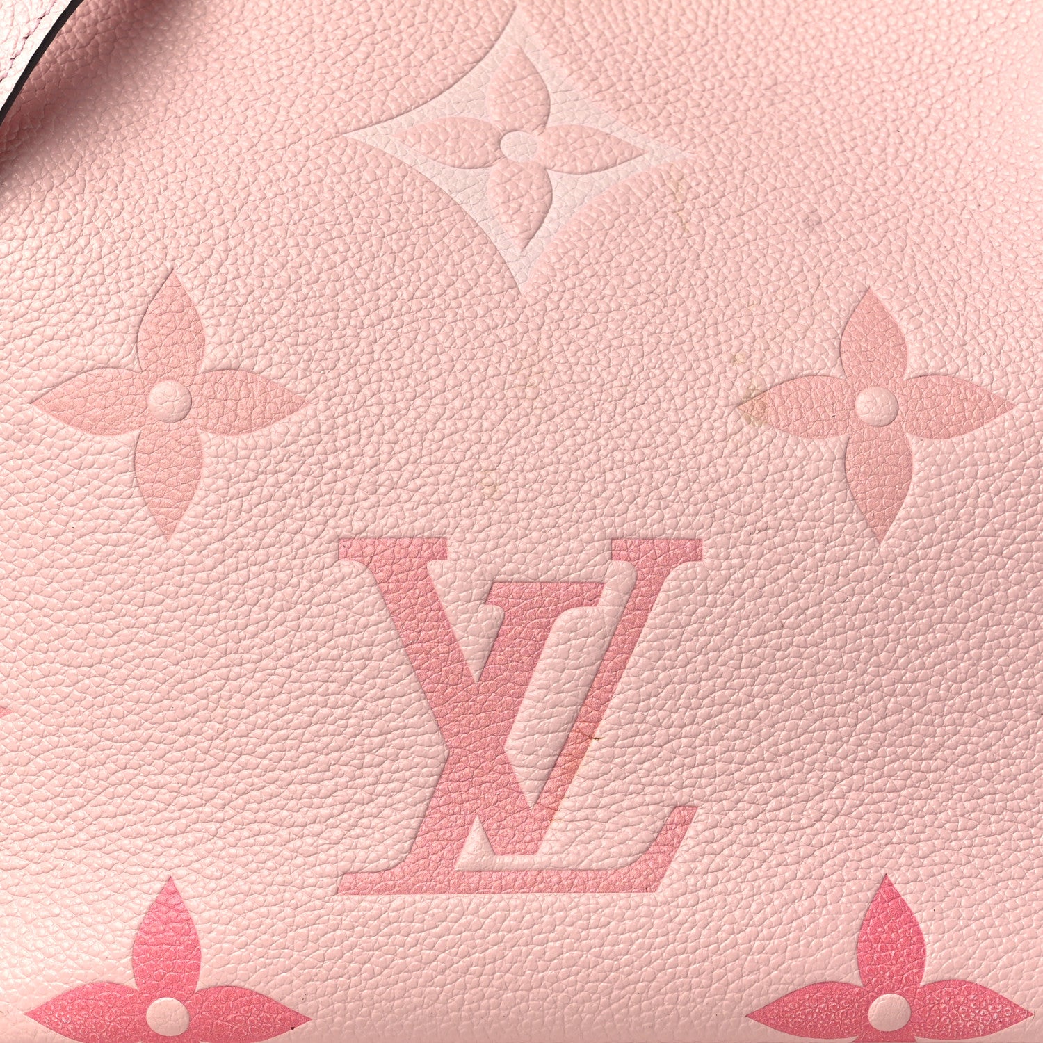 Louis Vuitton Empreinte Monogram Giant By The Pool Marshmallow Hobo PM Bouton De Rose 7 of 10