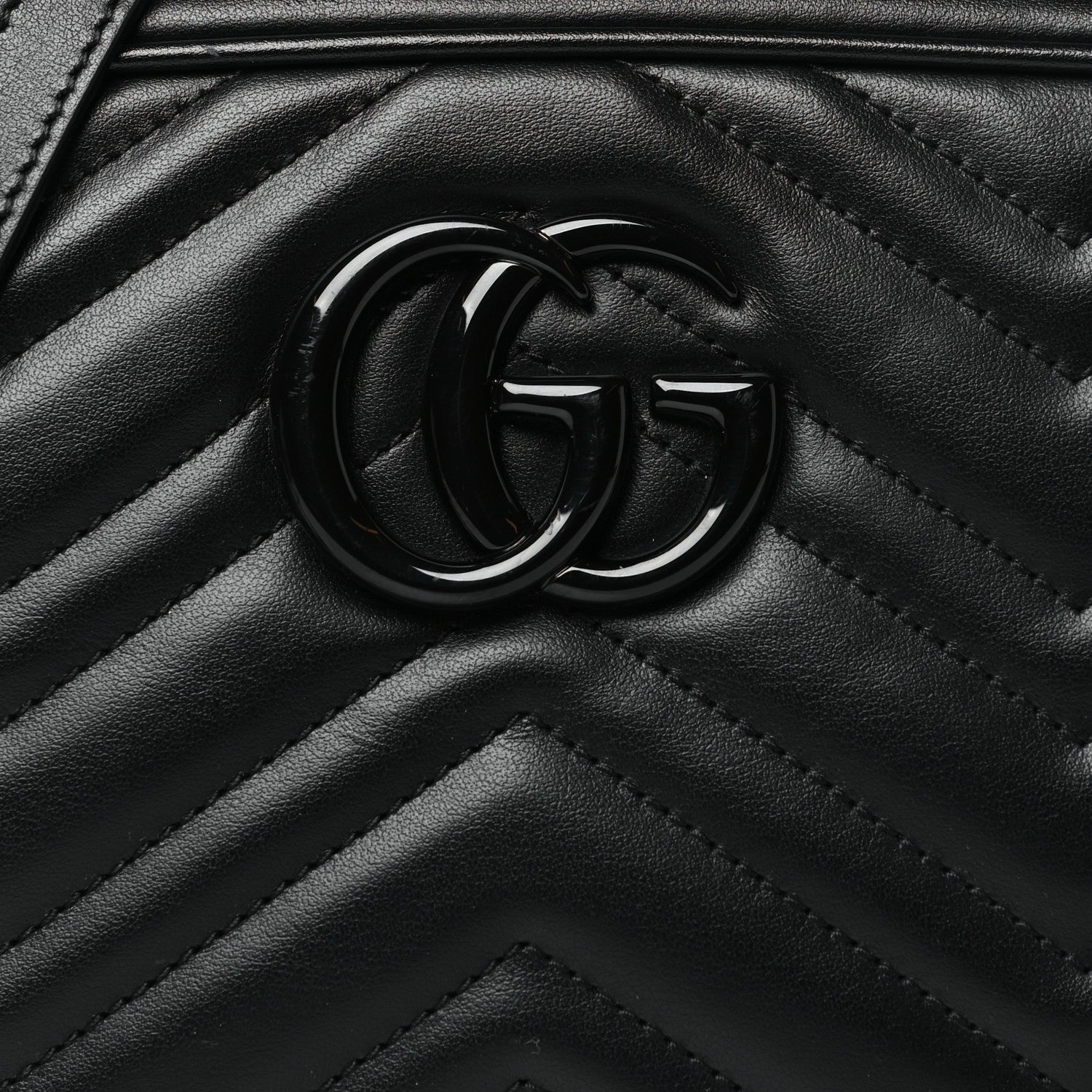 Gucci Calfskin Matelasse Monochrome Small GG Marmont Chain Shoulder Bag Black 8 of 10