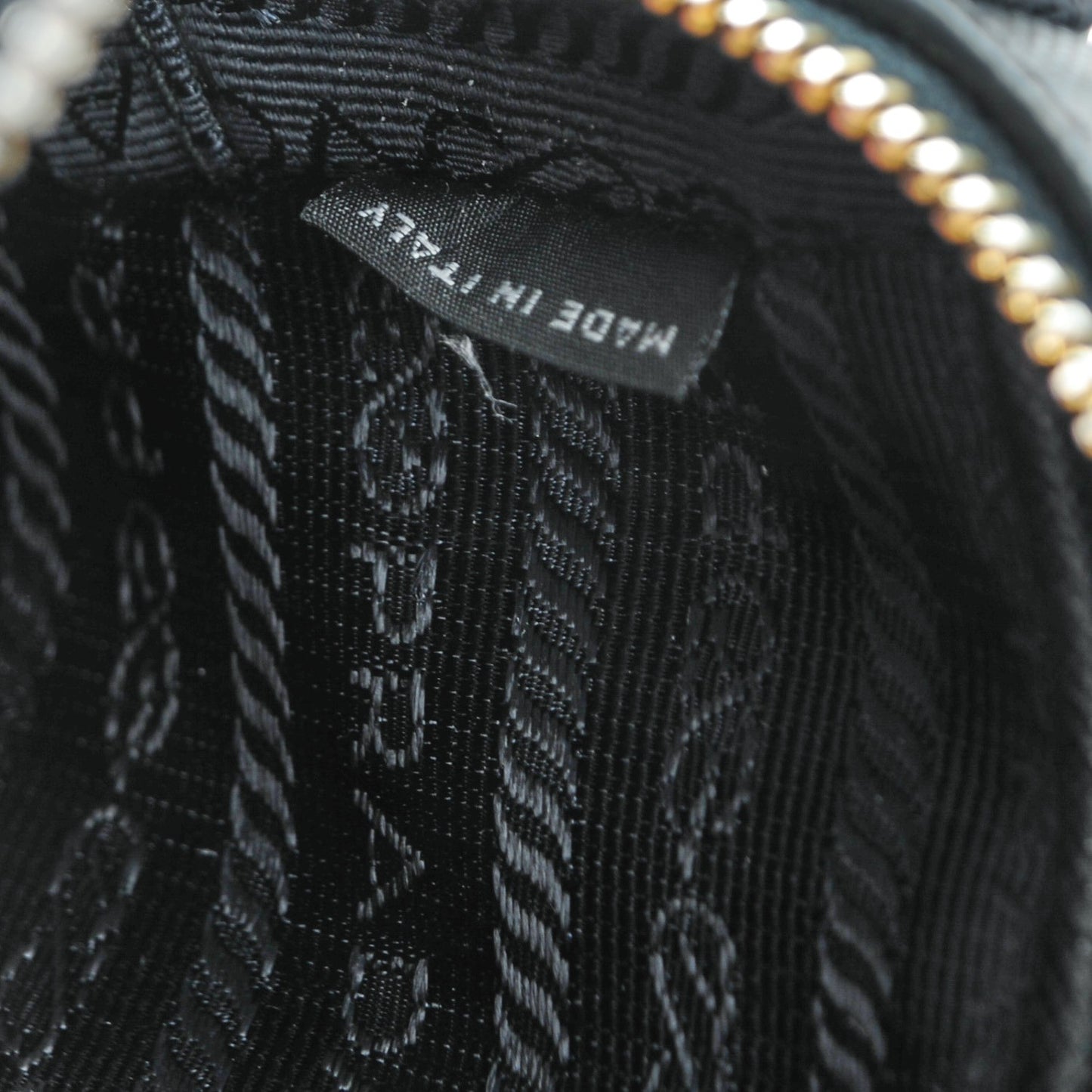 Saffiano Mini Camera Crossbody Bag Nero Black