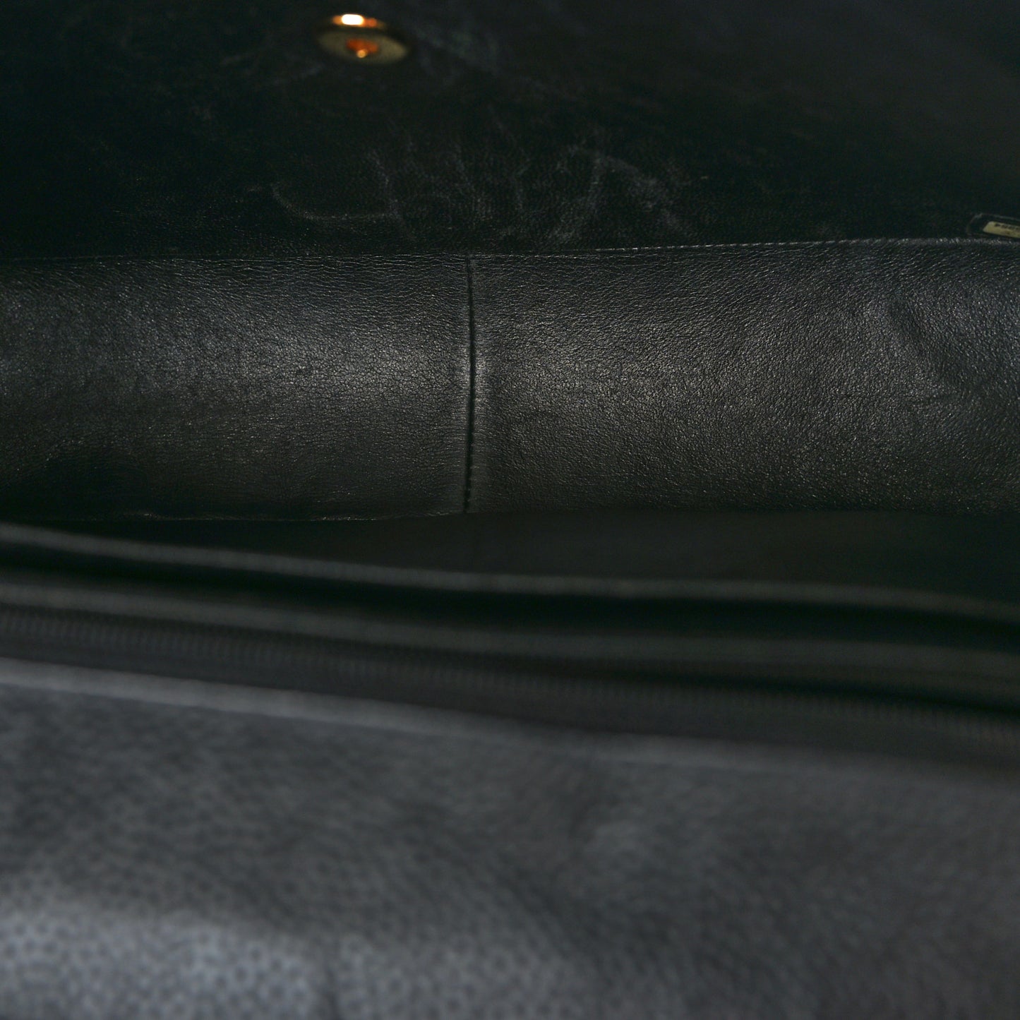 Caviar Quilted Jumbo Single Flap Black