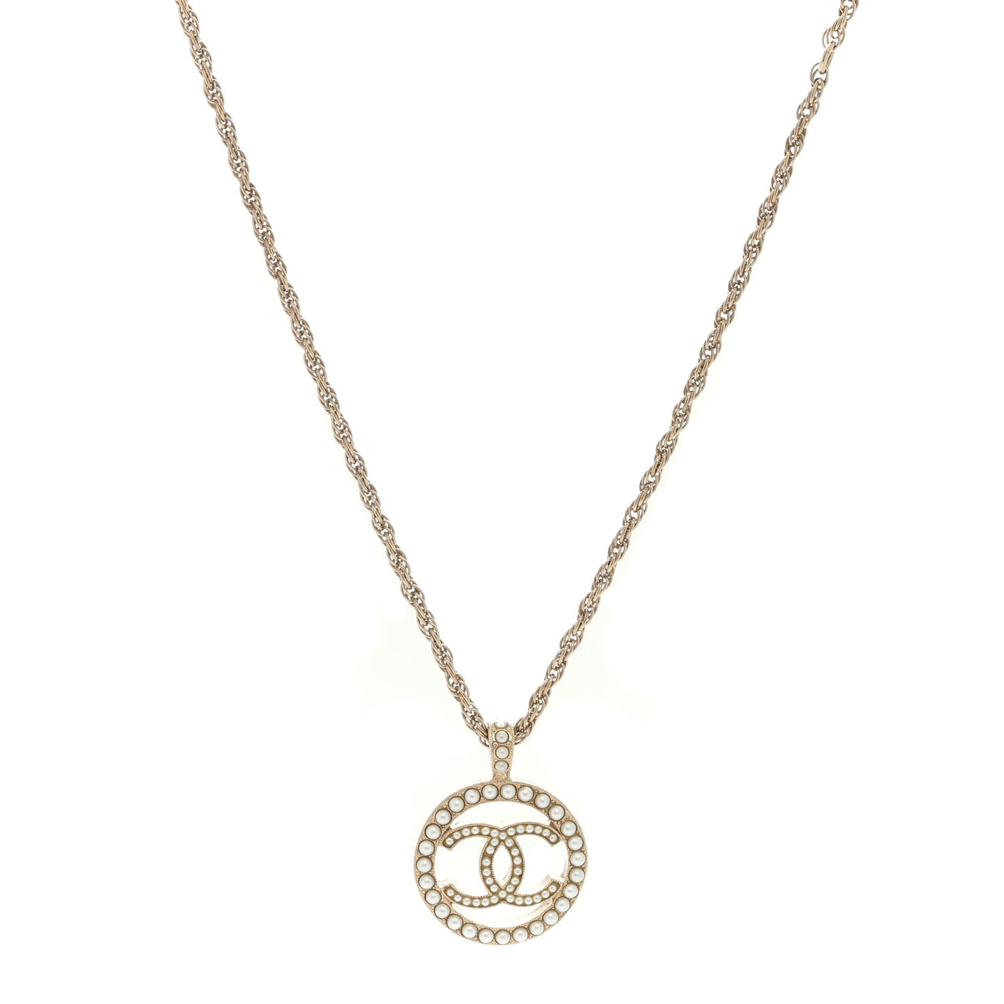 Pearl CC Round Pendant Necklace