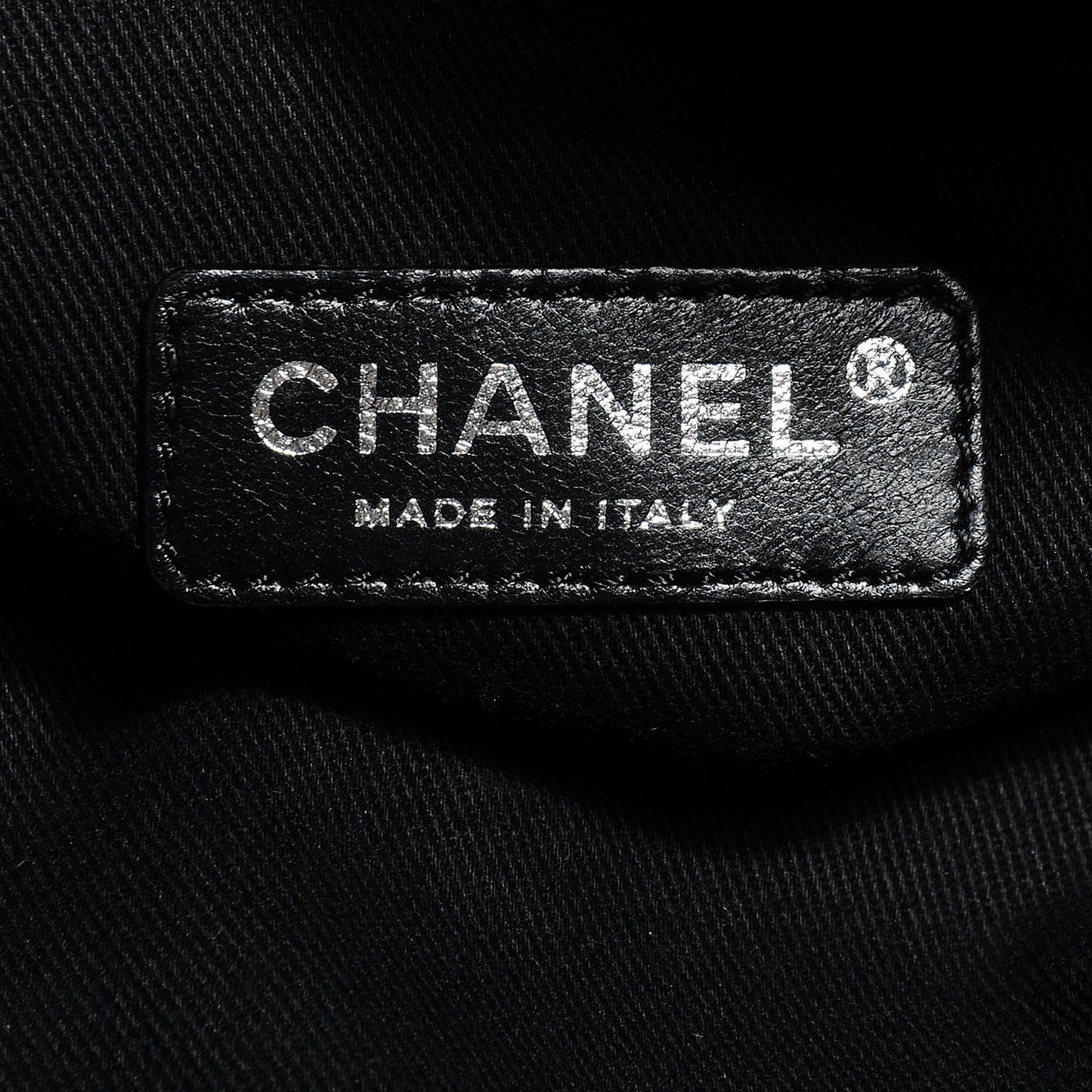Calfskin Expandable Flap Black
