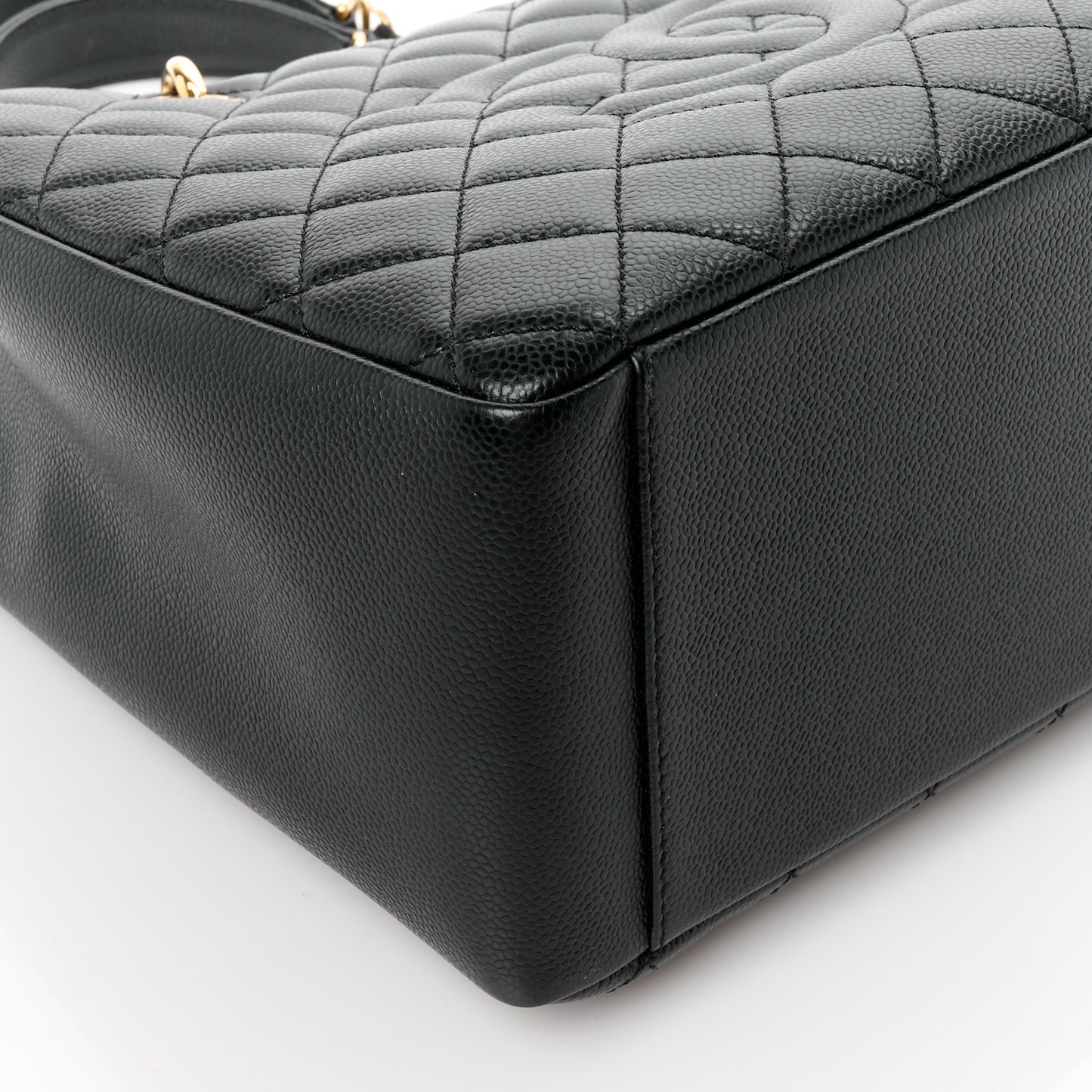Caviar Quilted Grand Shopping Tote GST Black