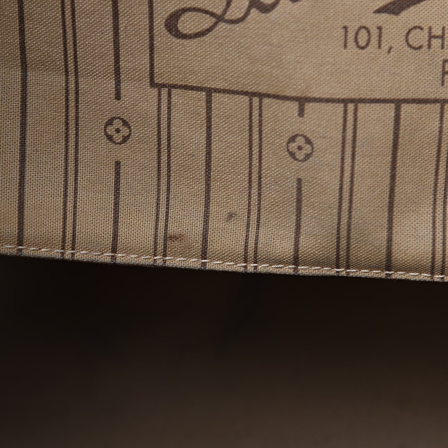 Louis Vuitton Monogram Neverfull GM 25 of 26