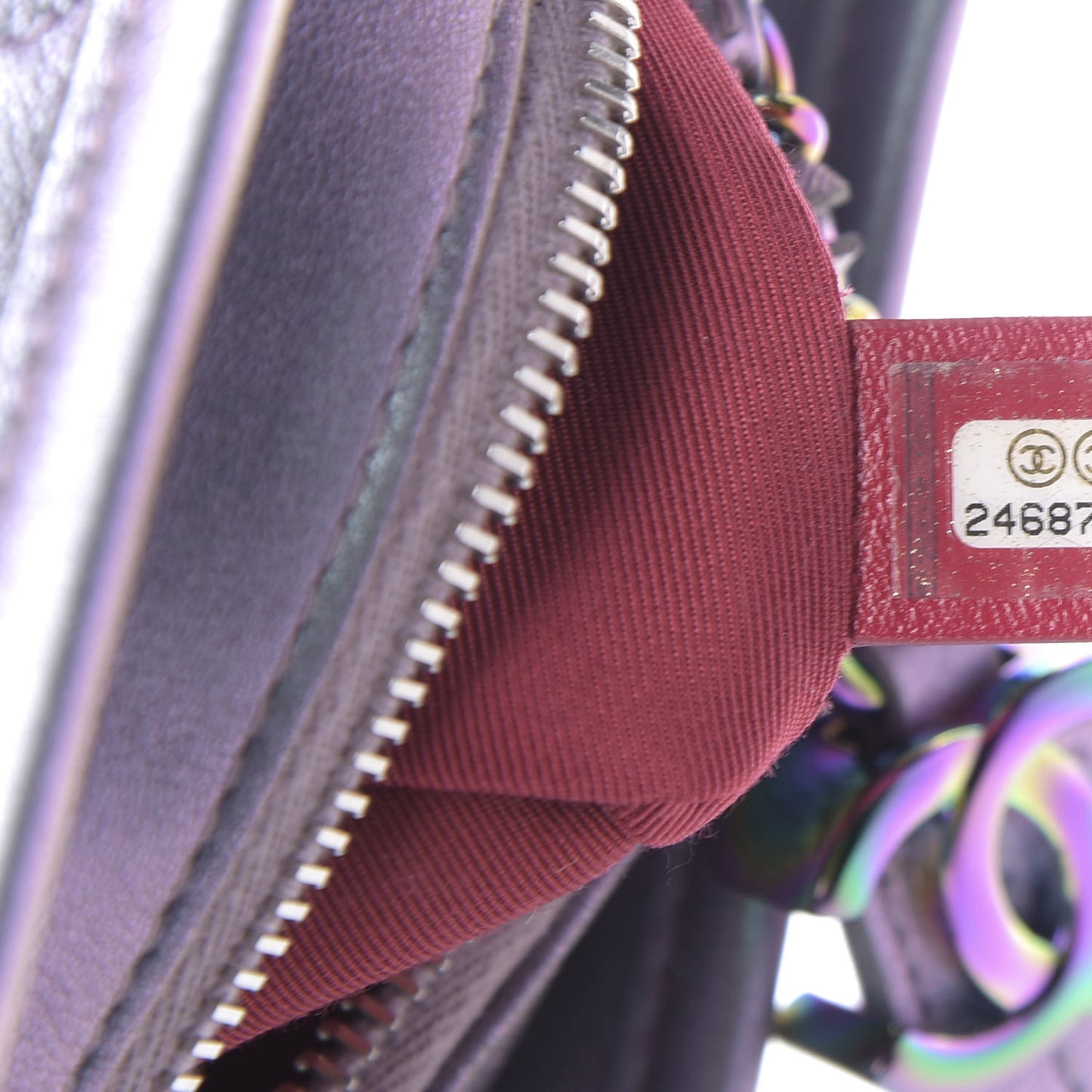 Iridescent Lambskin Calfskin Quilted Small Gabrielle Hobo Light Purple