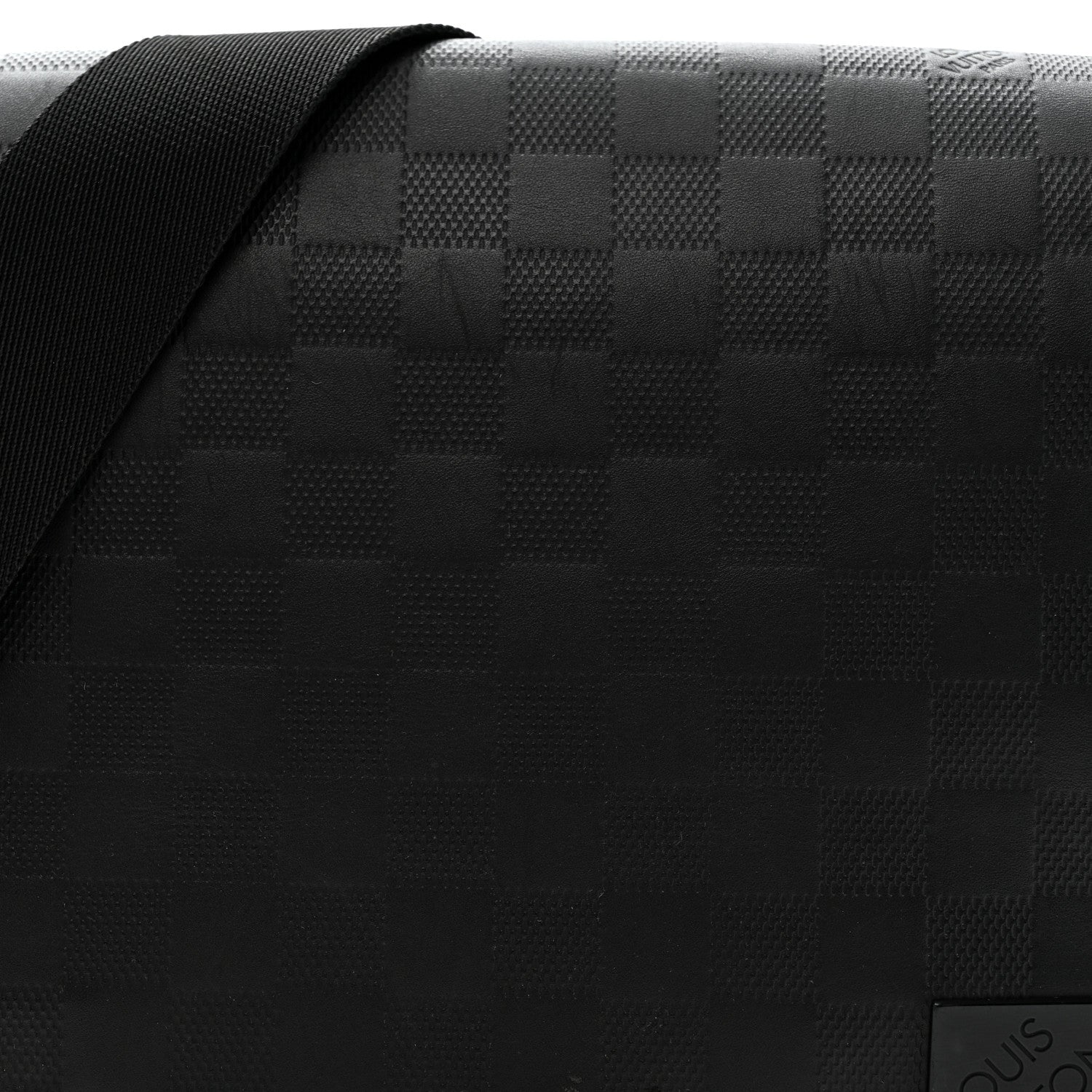 Louis Vuitton Damier Infini District PM Onyx 7 of 9