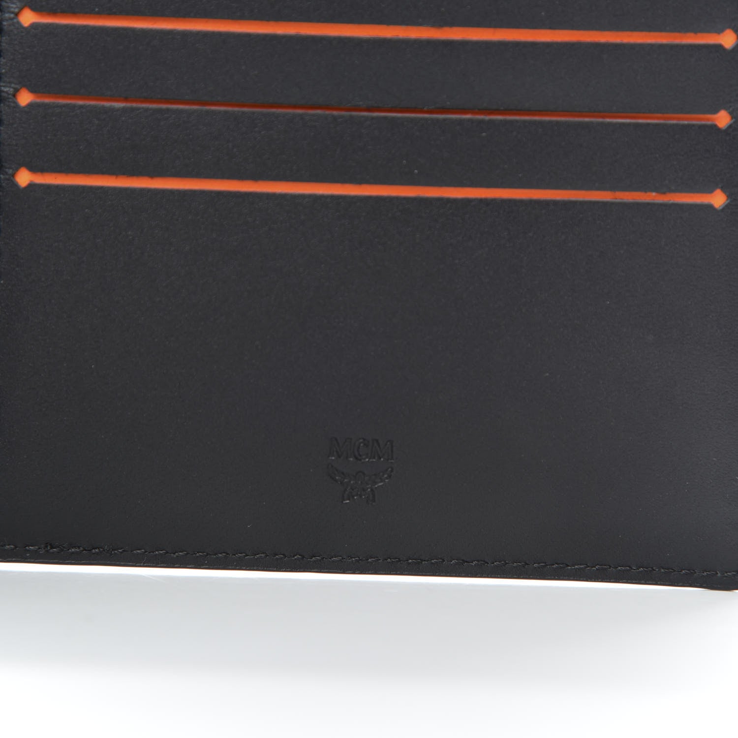 MCM Grained Calfskin Logo Bi-Fold Wallet Black 6 of 6