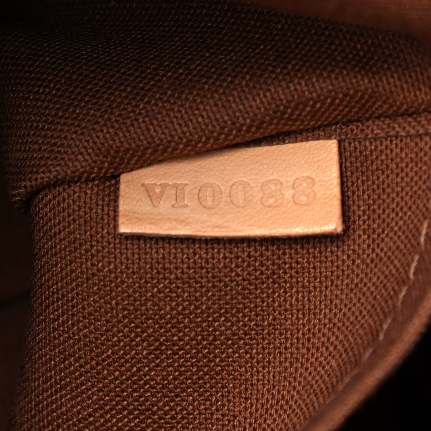 Louis Vuitton Monogram Tivoli PM 7 of 10