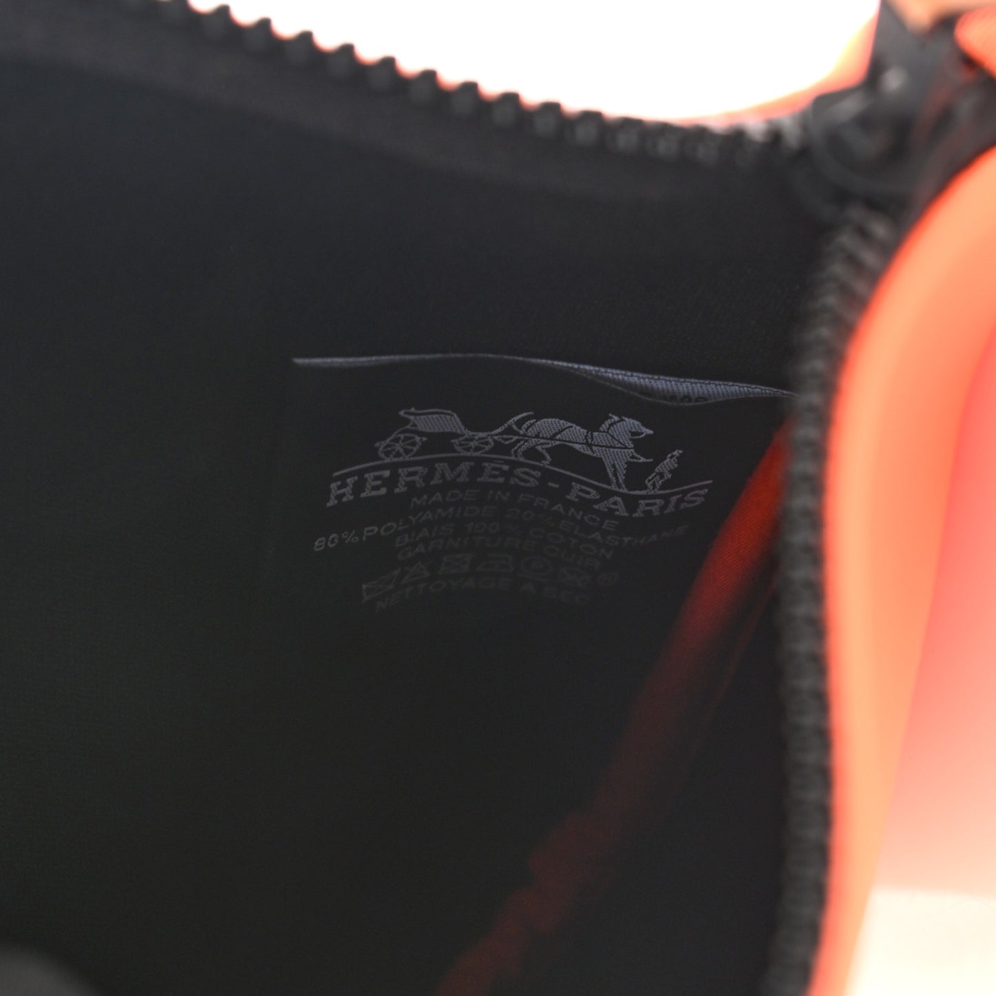 Neoprene Small Neobain Case Orange