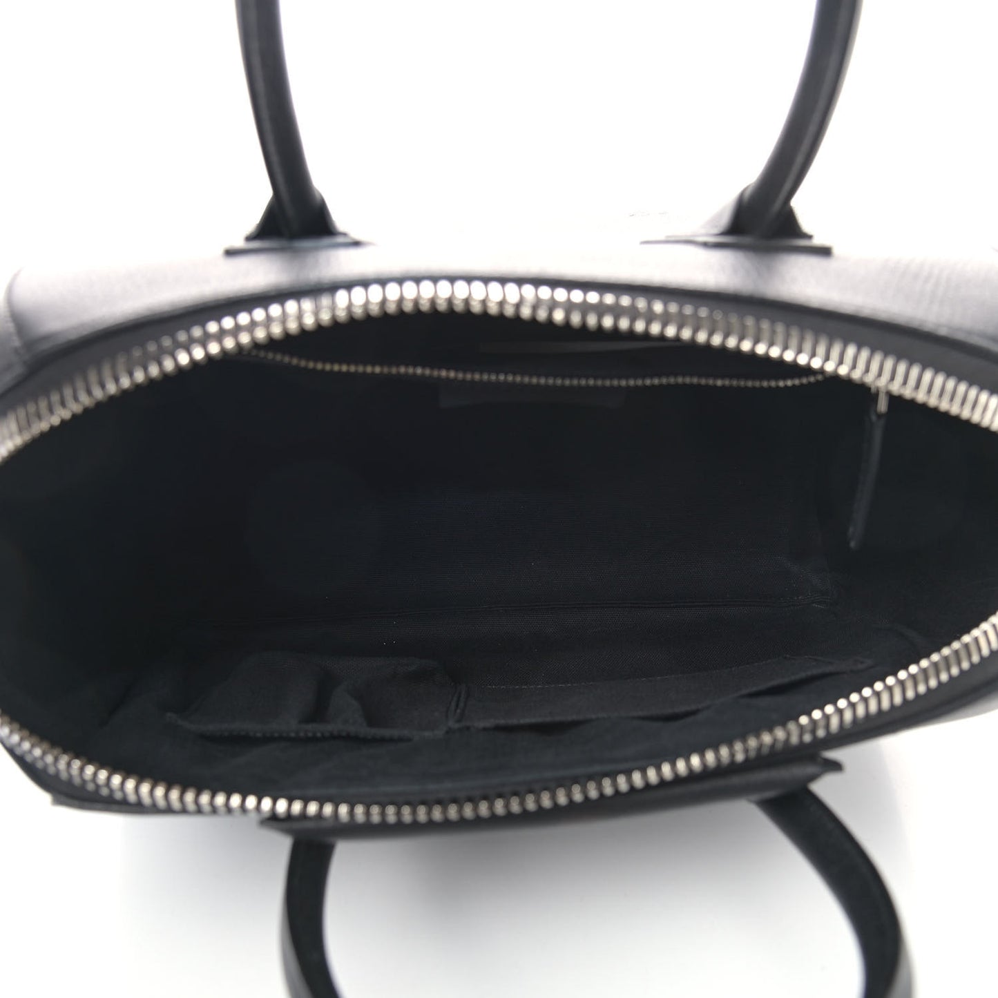 Sugar Goatskin Medium Antigona Black