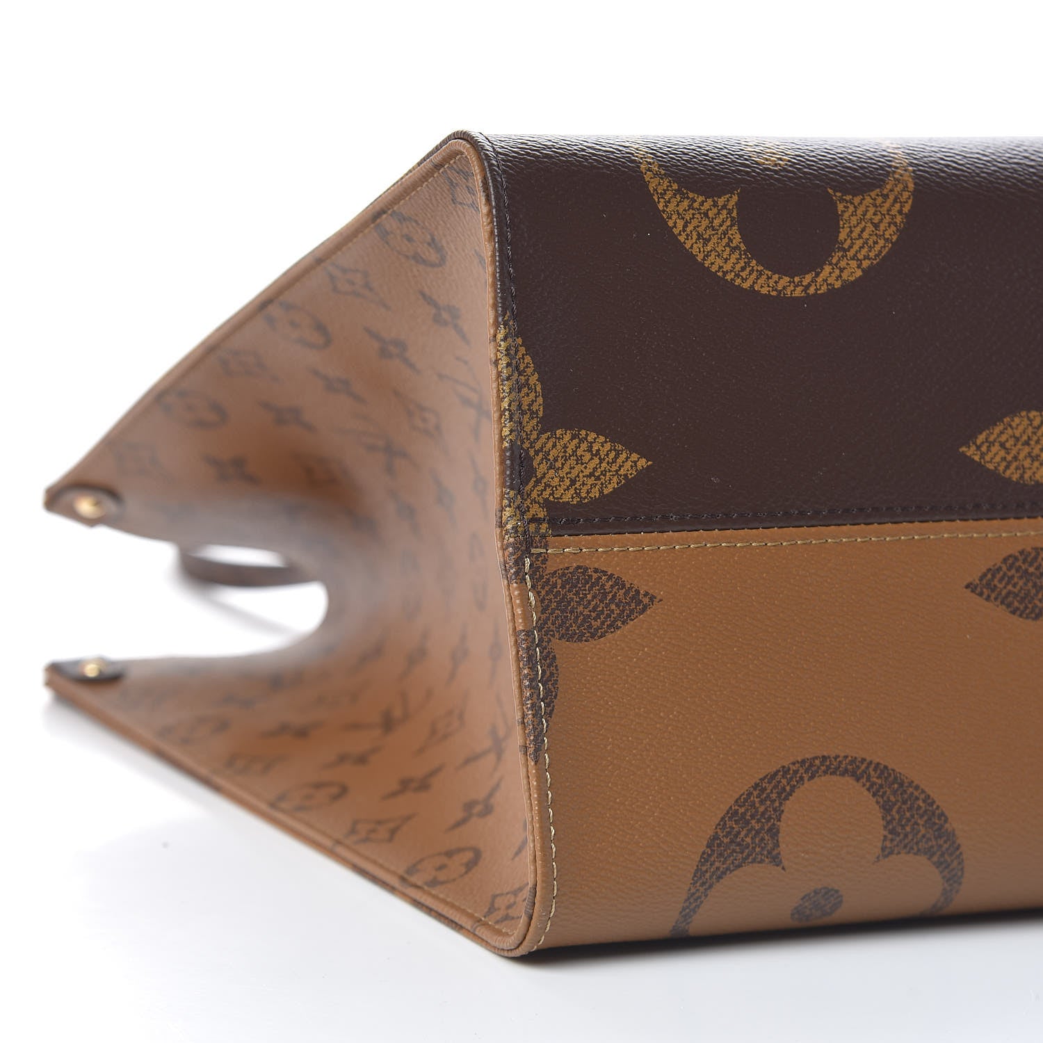 Louis Vuitton Reverse Monogram Giant Onthego GM 8 of 11
