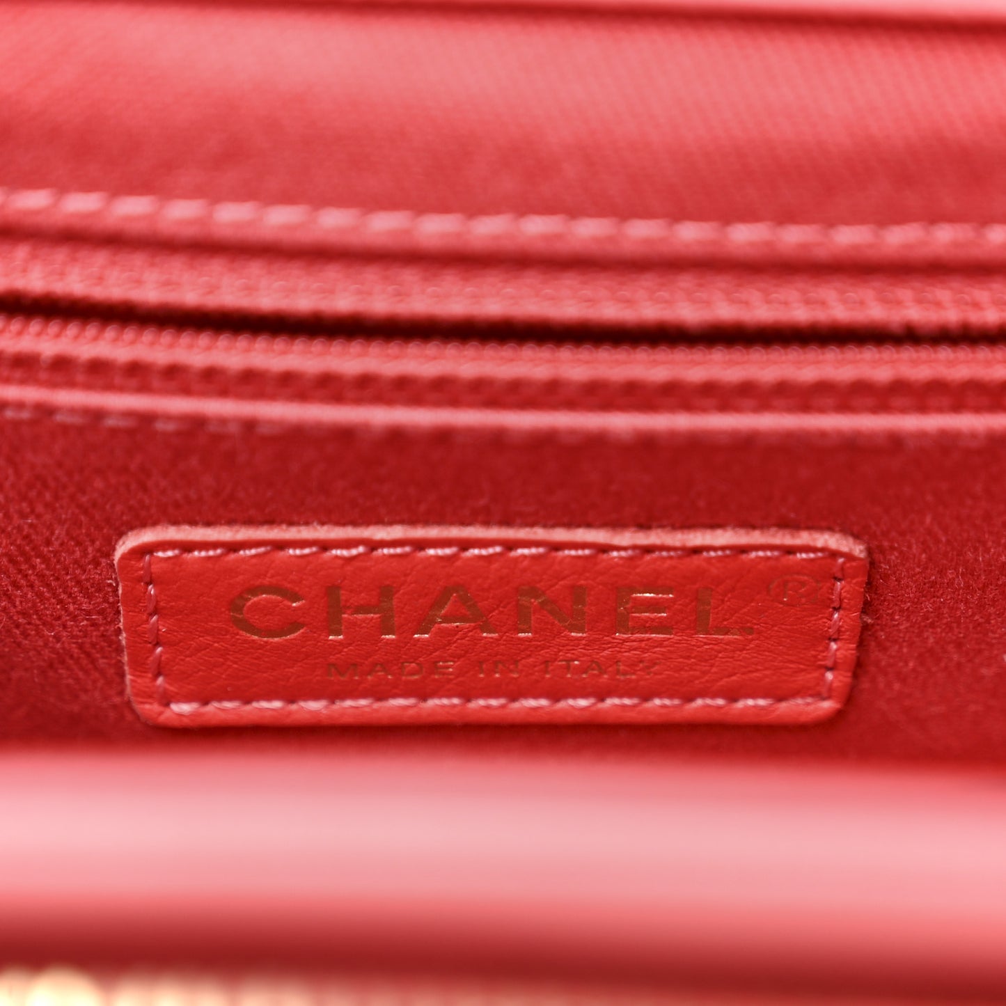 Caviar Quilted Small Business Affinity Flap Coral