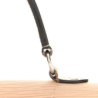 Louis Vuitton Epi Cluny MM Dune 13 of 23