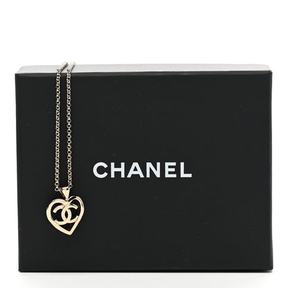 Chanel CC Heart Chain Pendant Necklace Gold 7 of 7